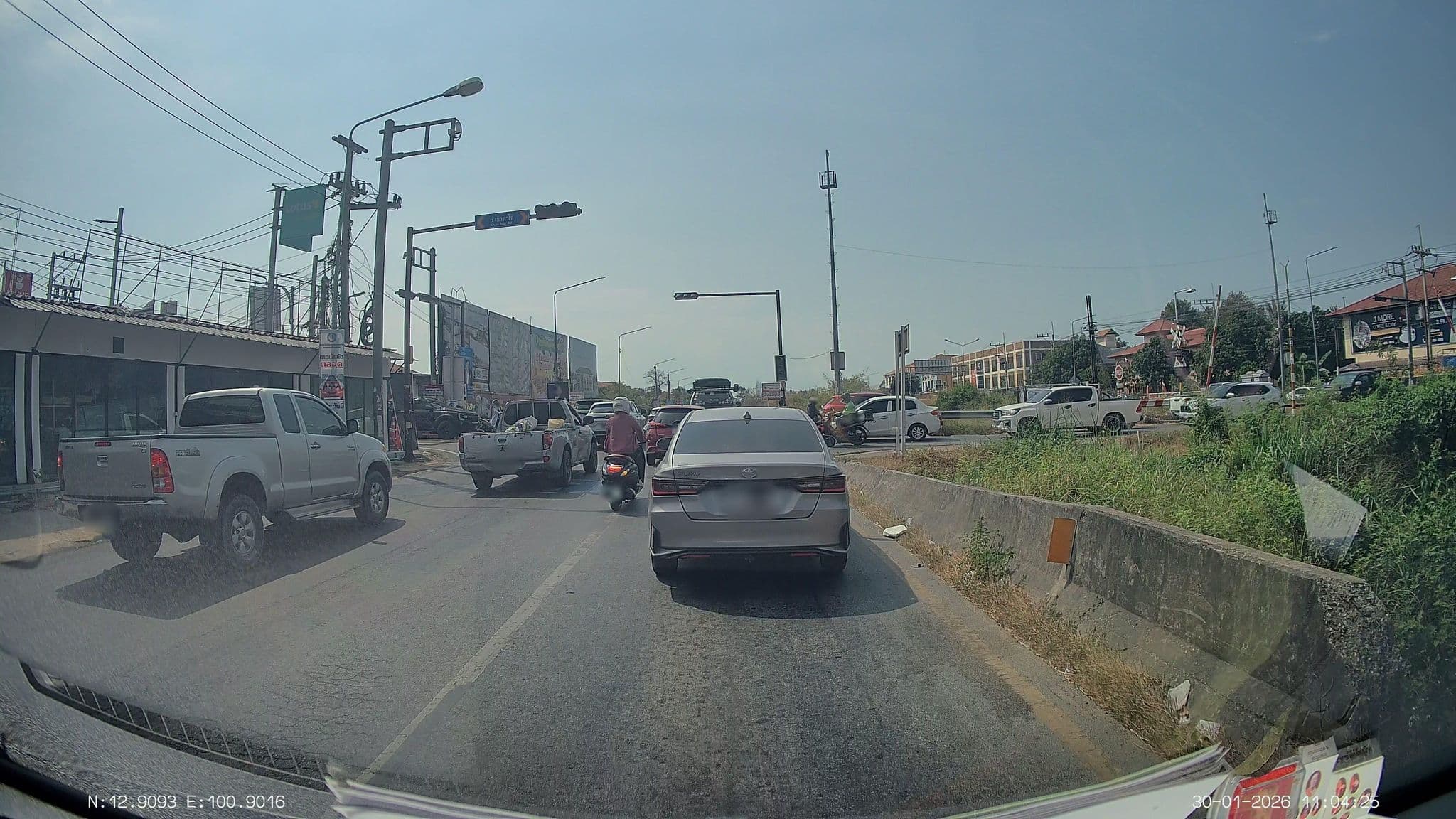 Street view near Tonnam Pool Villa, Pattaya — © ThailandCambodia (CC BY-SA · Mapillary)