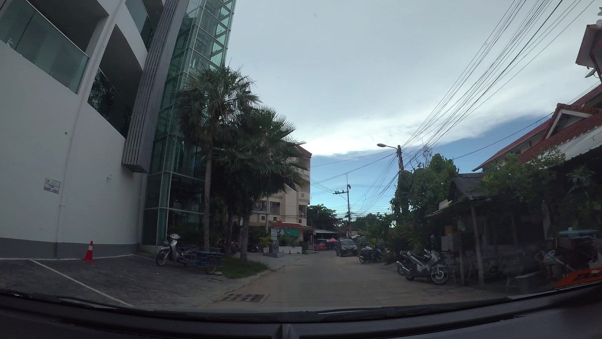 Street view near Cozy Resort - A Boutique Hotel., Pattaya — © kaart_3 (CC BY-SA · Mapillary)