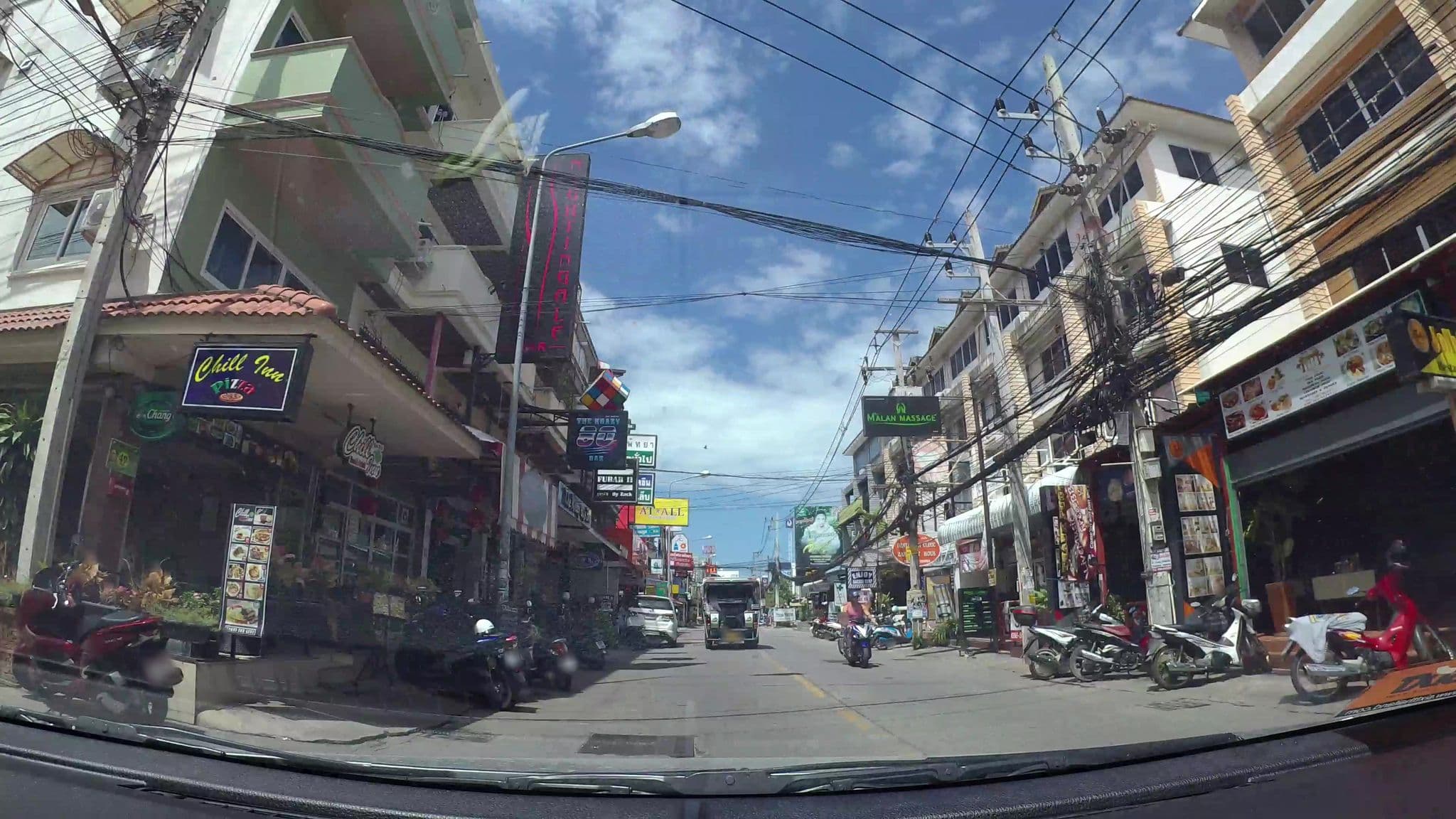 Street view near Chill Inn, Pattaya — © kaart_3 (CC BY-SA · Mapillary)