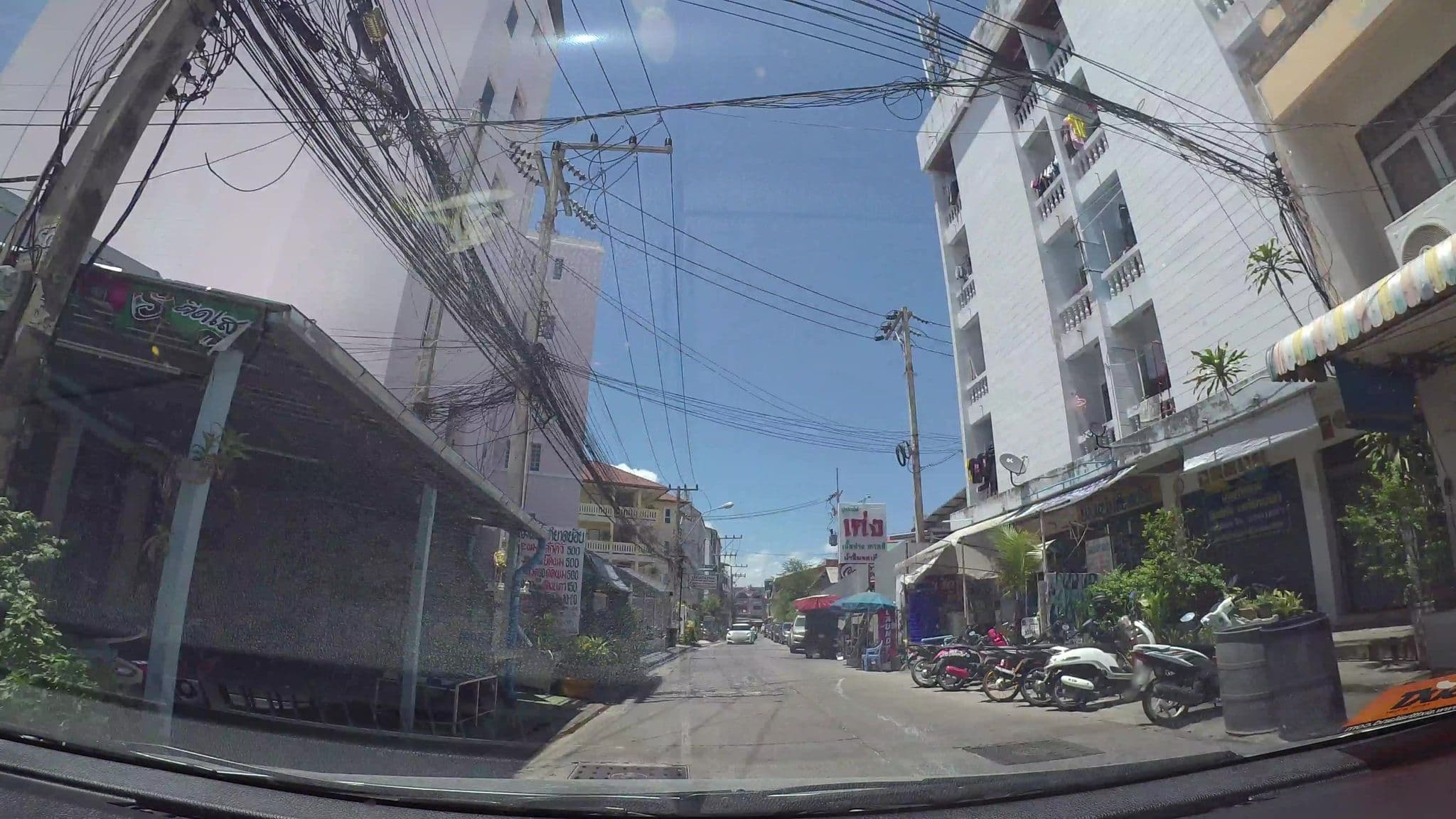 Street view near Hotel Piusplace, Pattaya — © kaart_3 (CC BY-SA · Mapillary)