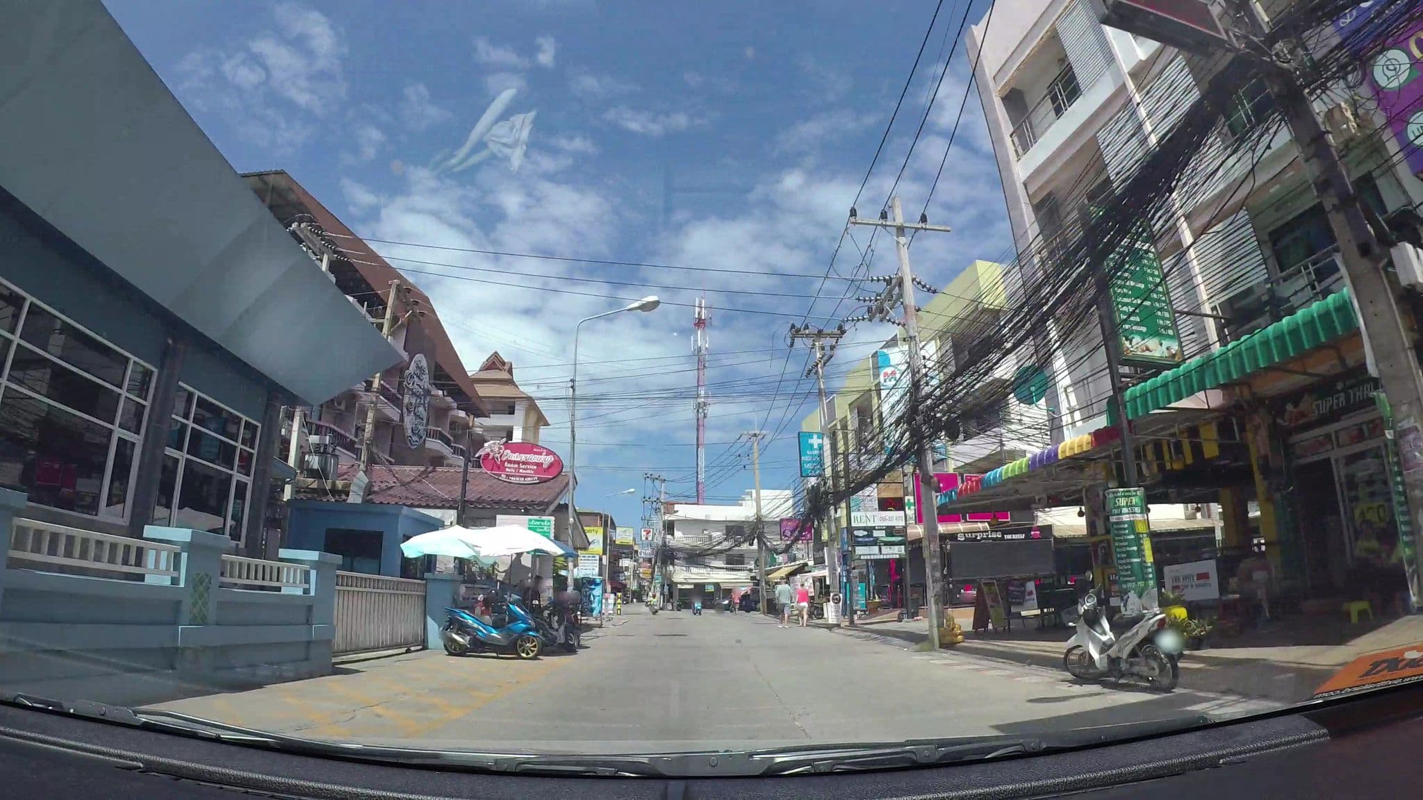 Street view near I-Rovers Luxury Apartments, Pattaya — © kaart_3 (CC BY-SA · Mapillary)