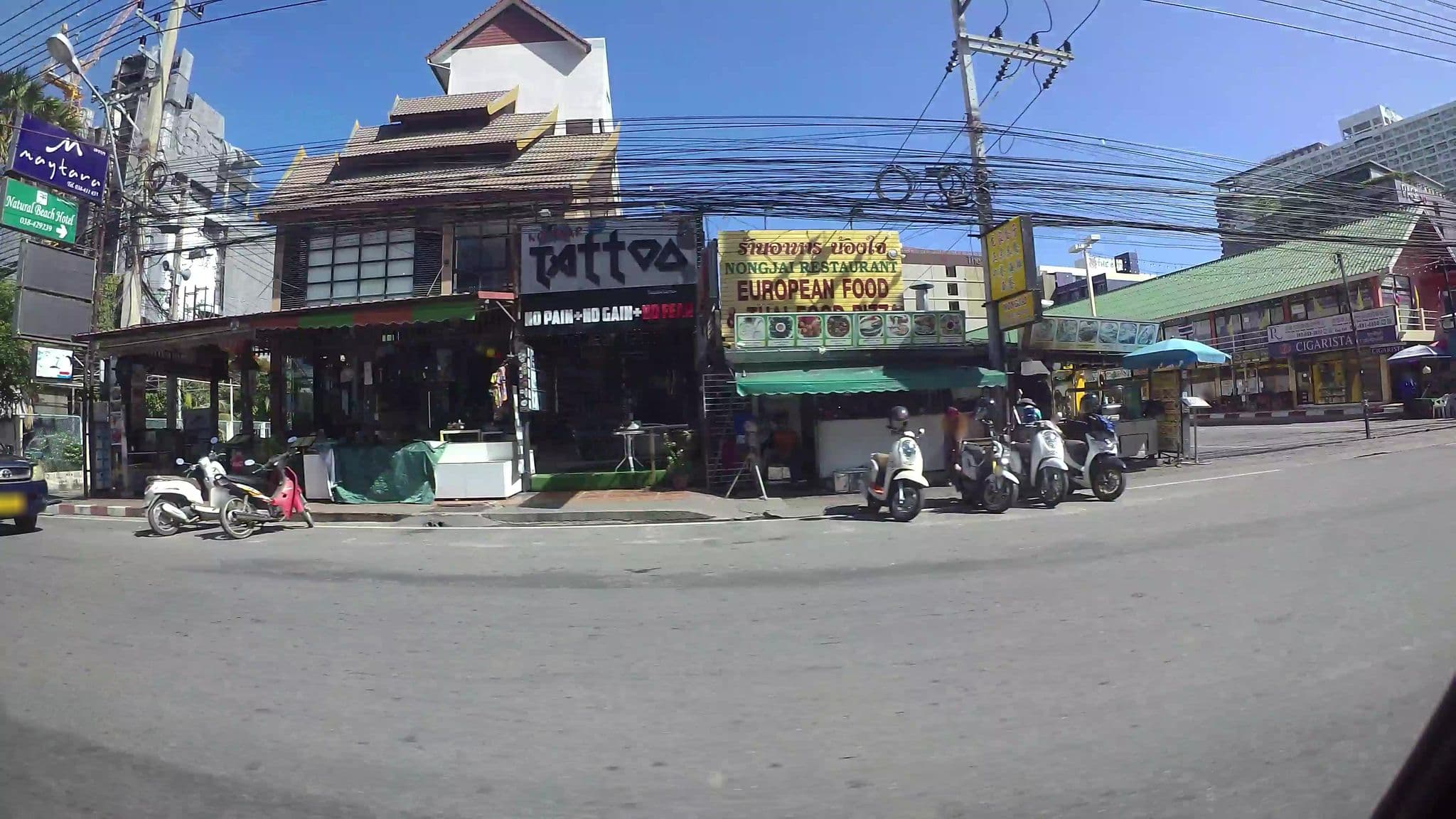 Street view near Maytara Hotel, Pattaya — © kaart_3 (CC BY-SA · Mapillary)