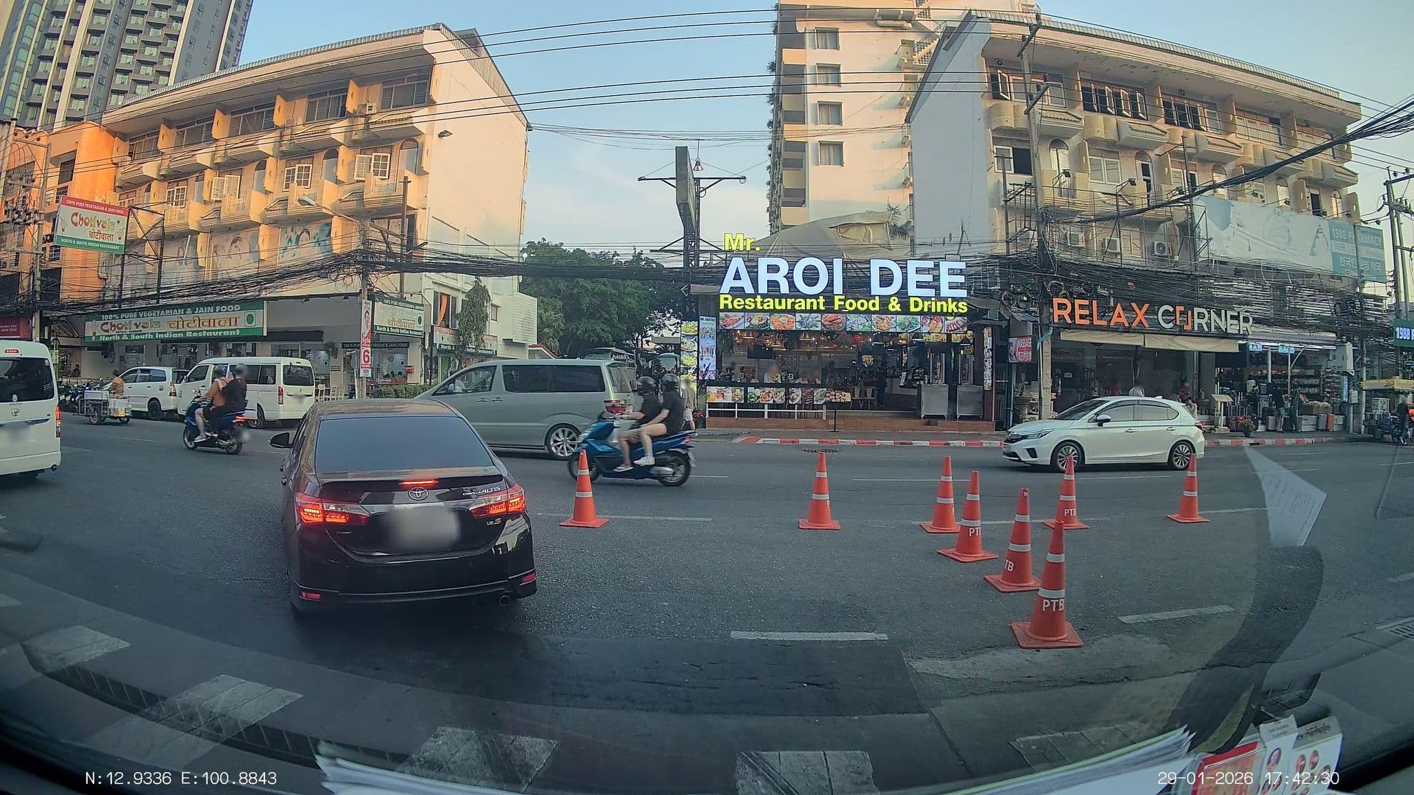 Street view near T2 Jomtien Pattaya, Pattaya — © ThailandCambodia (CC BY-SA · Mapillary)