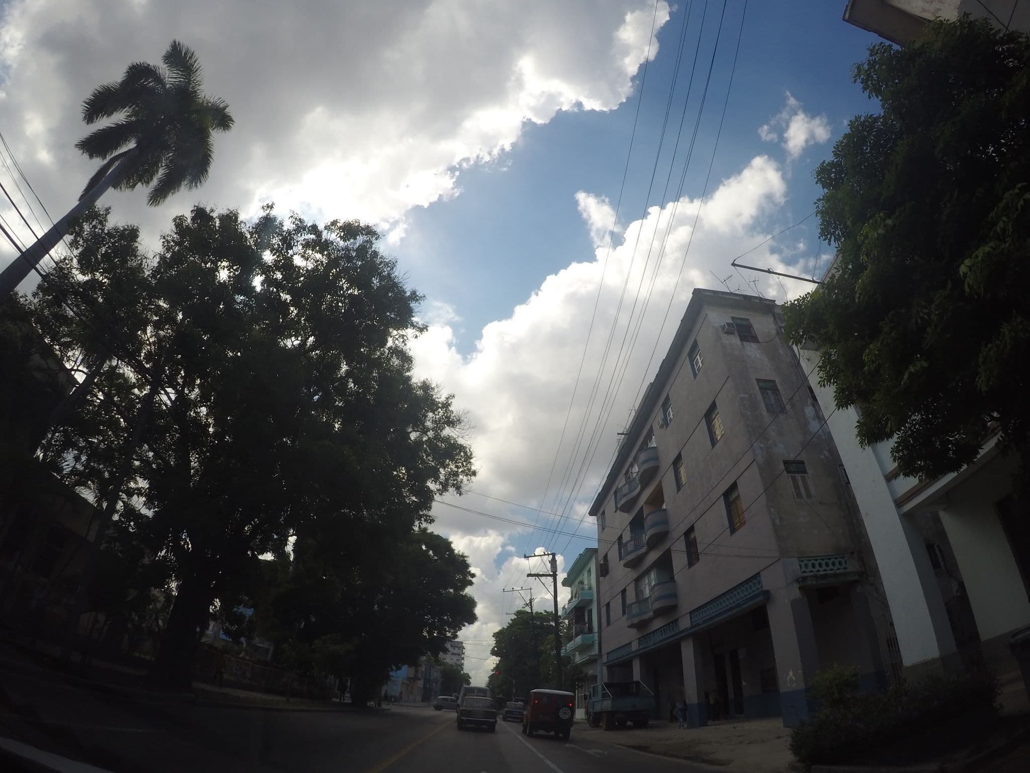 Street view near Hospedaje Marlenin, Havana