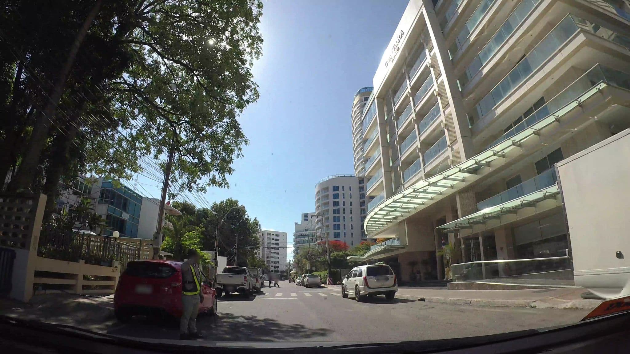 Street view near Centara Grang Tulip Group, Pattaya — © kaart_3 (CC BY-SA · Mapillary)