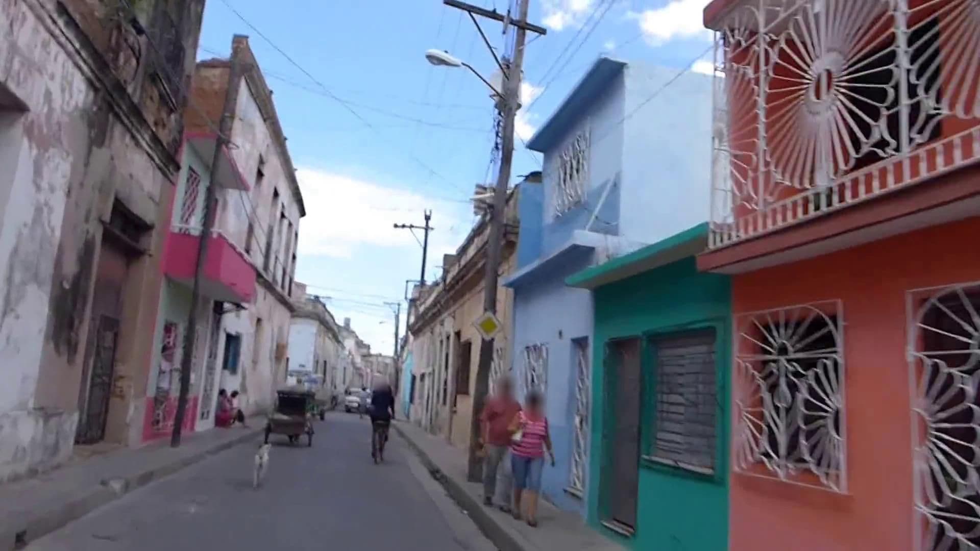 Street view near Lancara, Camagüey