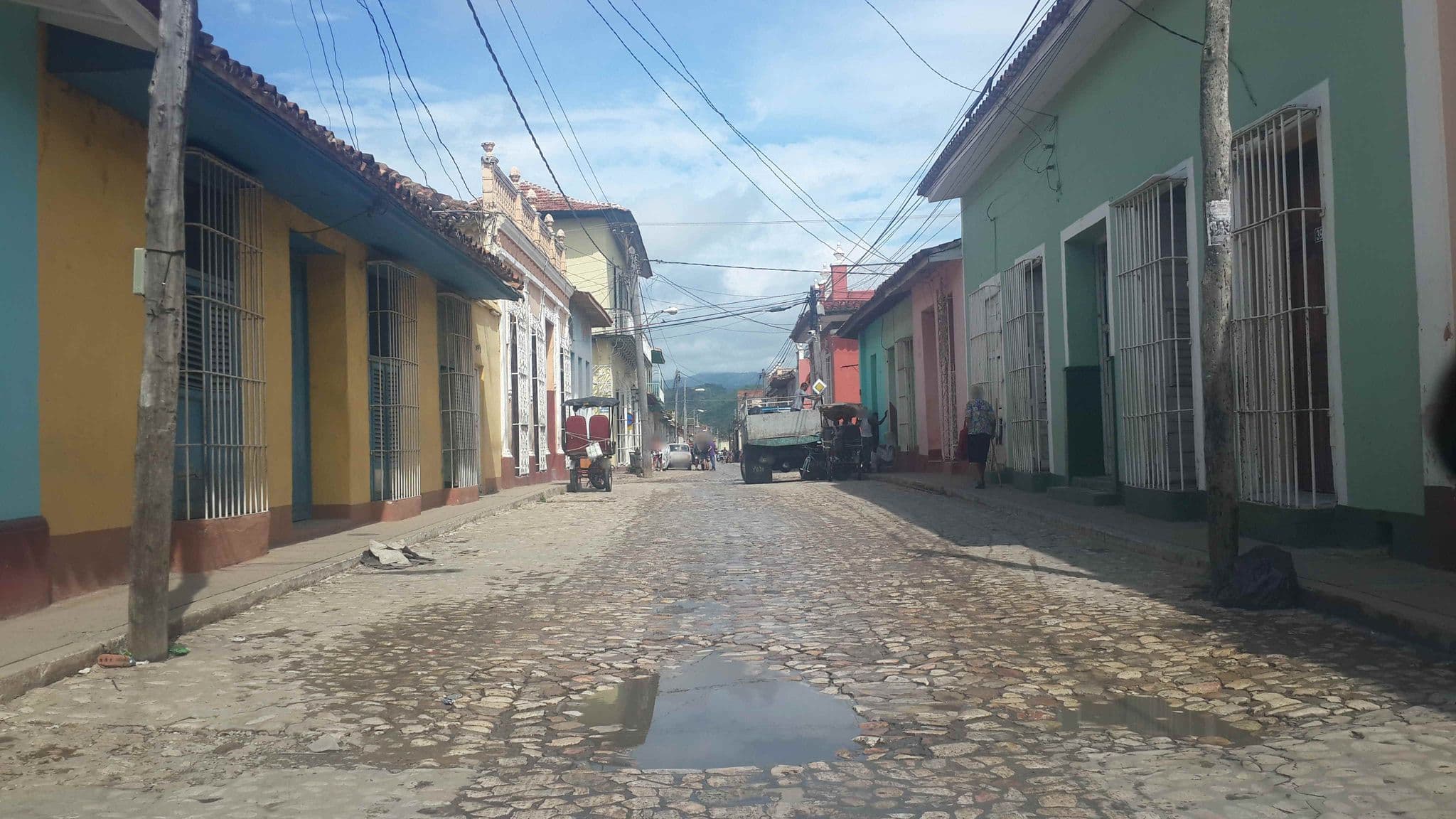 Street view near Hostal Los Turkos, Trinidad — © redmapper (CC BY-SA · Mapillary)