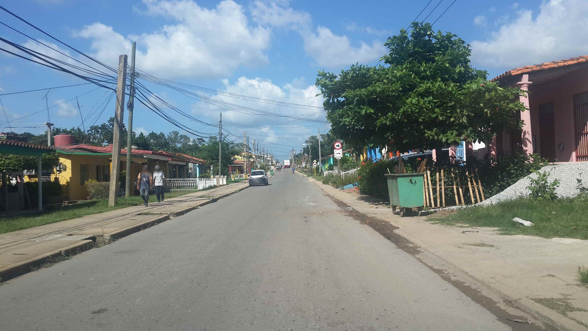 Street view near Casa Loska, Viñales