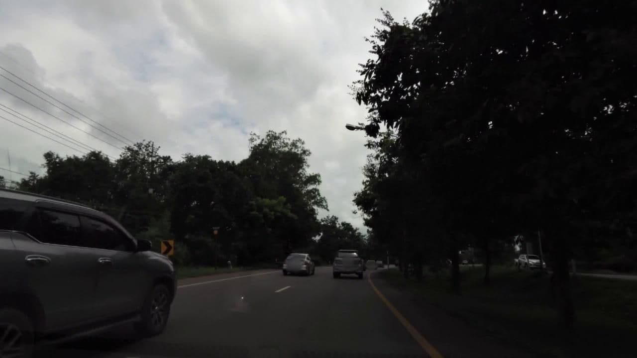 Street view near grace hotel, Tha Mai — © toffy (CC BY-SA · Mapillary)