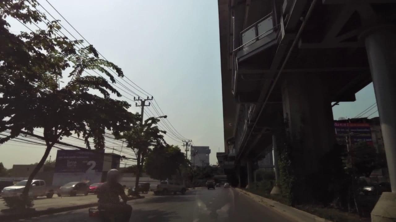 Street view near โรงแรมตรรกะ | TAKKA HOTEL, Phra Khanong — © toffy (CC BY-SA · Mapillary)