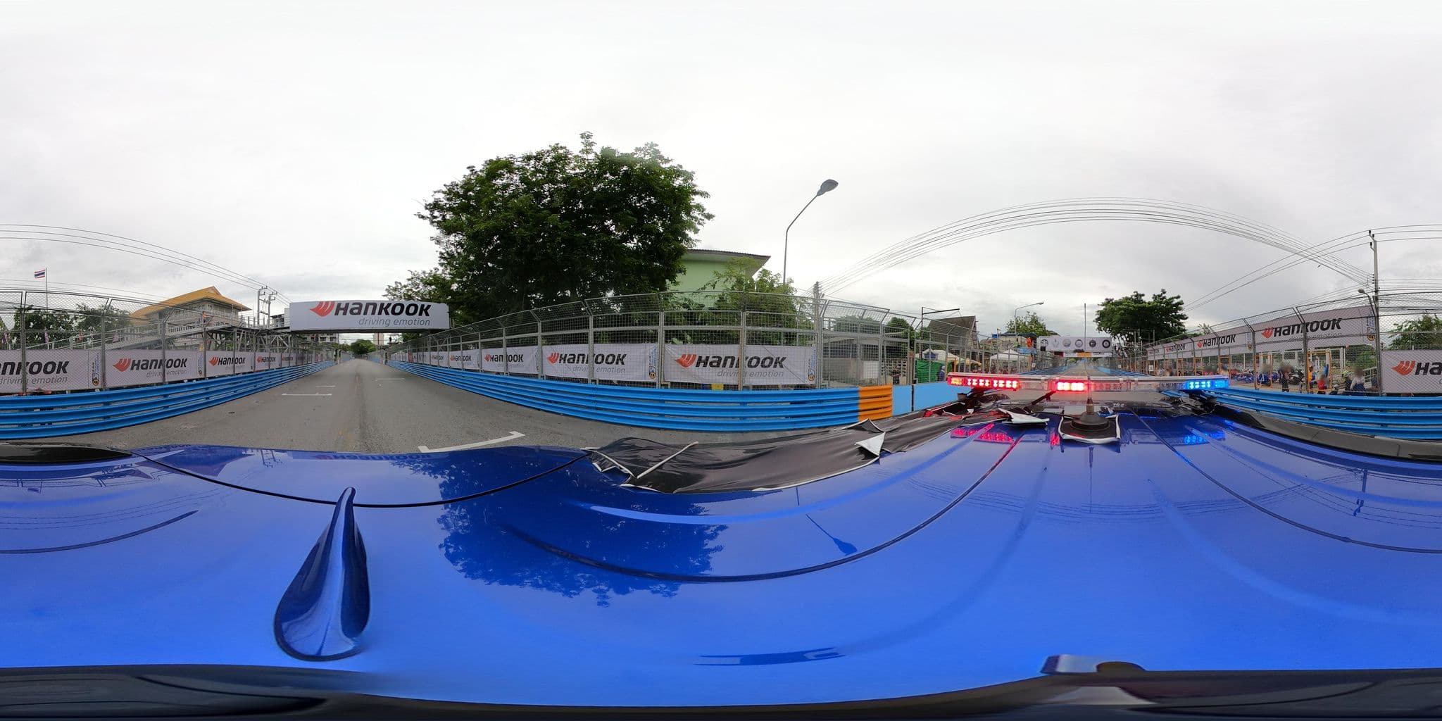 Street view near สามมุกรีสอร์ท, Ban Ang Sila — © nuttawutbunta (CC BY-SA · Mapillary)