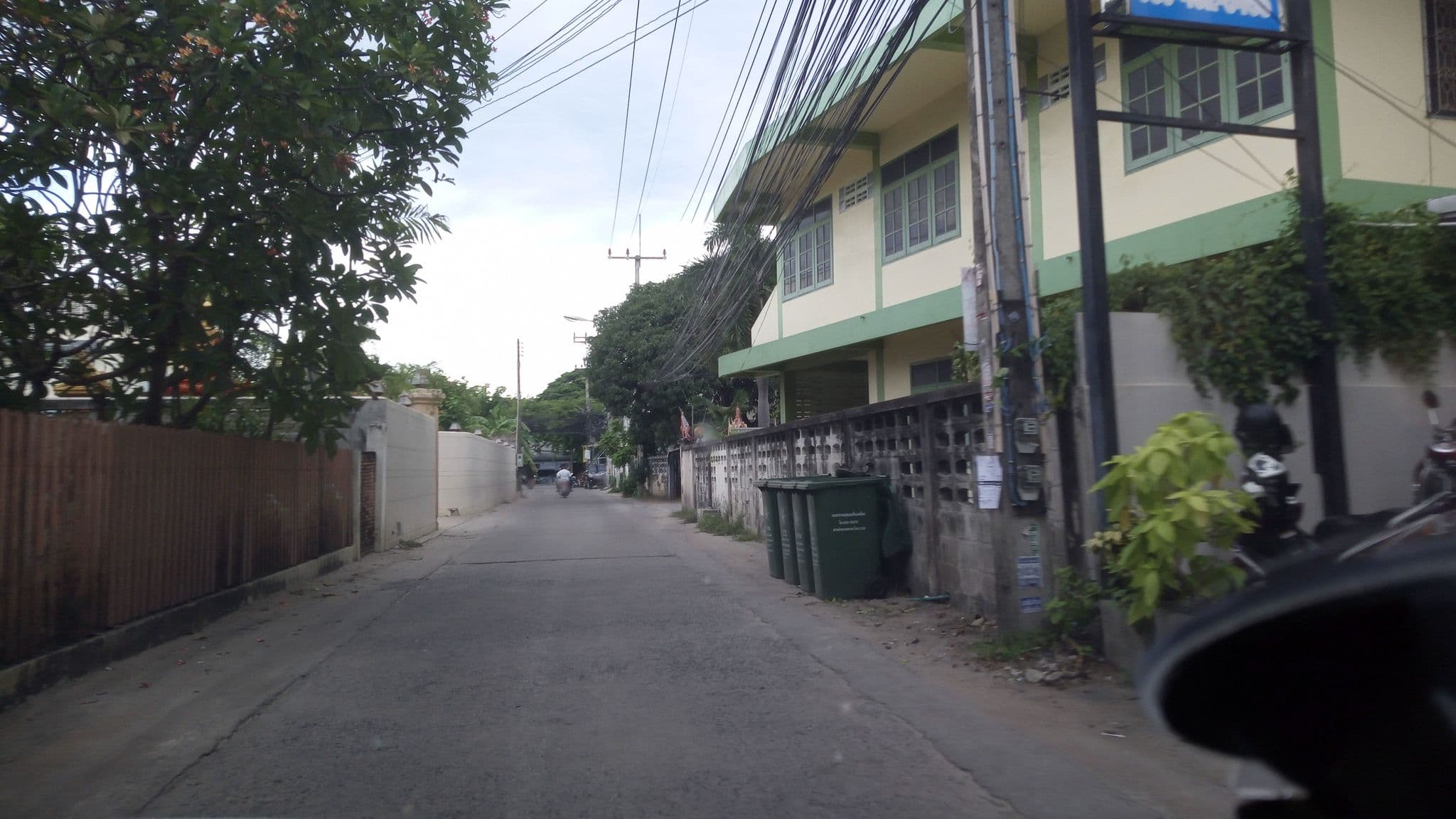 Street view near Suksai hotel, Ban Ang Sila — © myppmy (CC BY-SA · Mapillary)