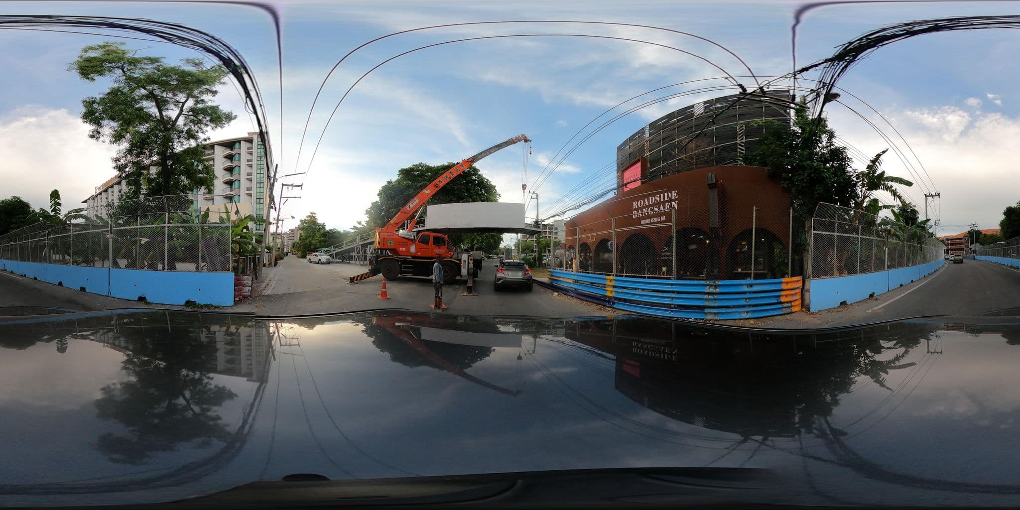 Street view near Hand Hotel, Ban Ang Sila — © nuttawutbunta (CC BY-SA · Mapillary)