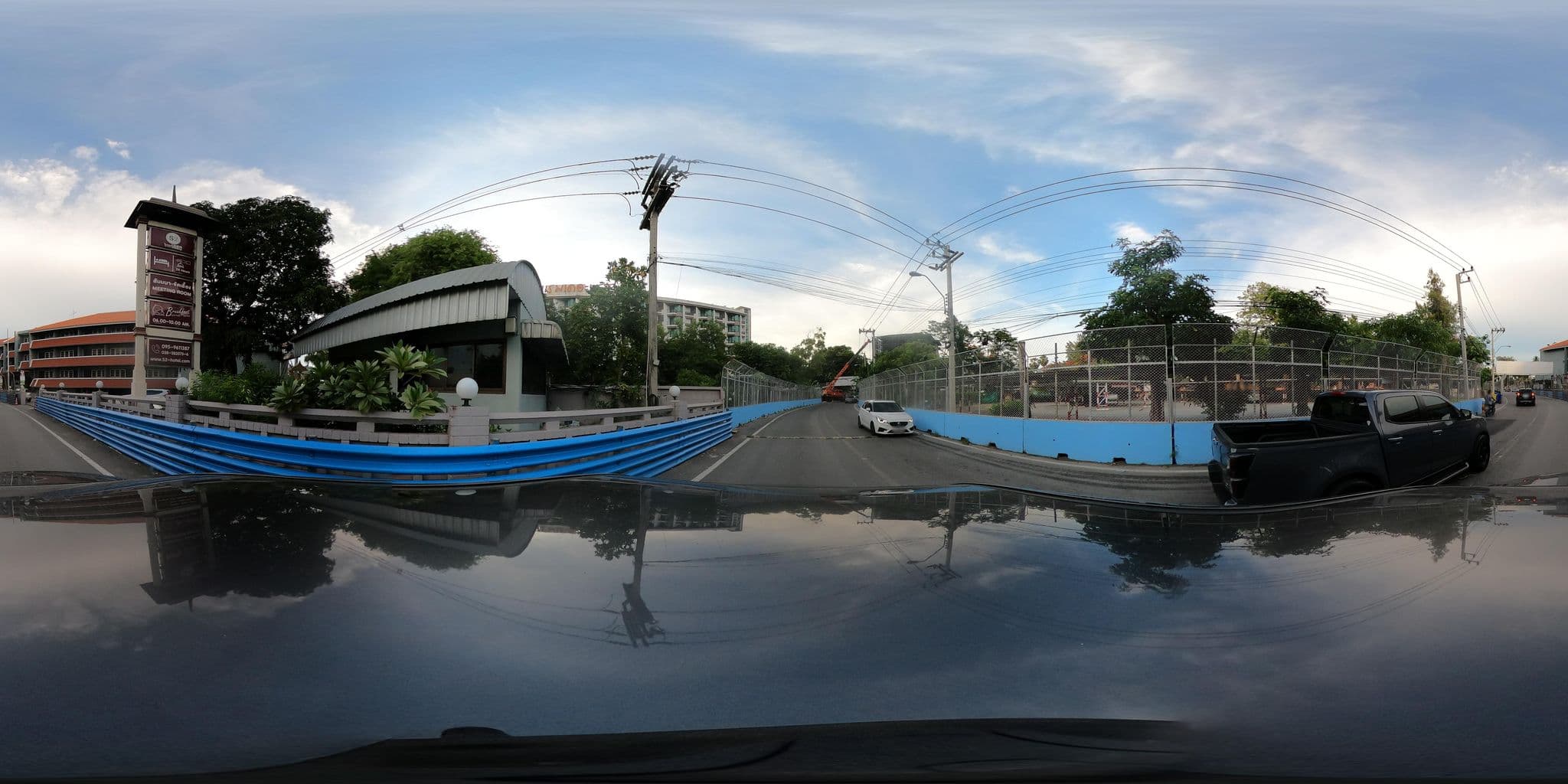 Street view near The Sez Hotel, Ban Ang Sila — © nuttawutbunta (CC BY-SA · Mapillary)