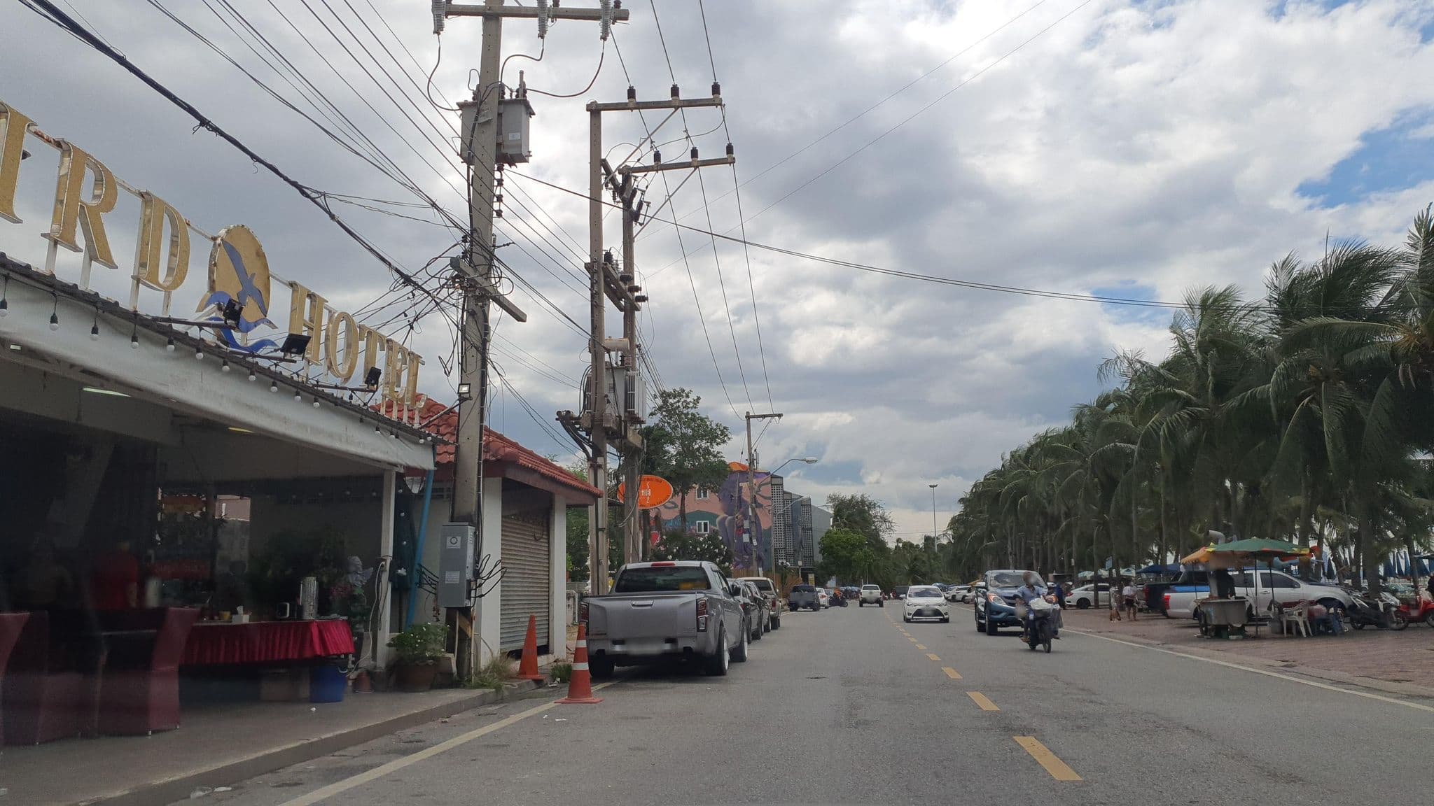 Street view near Bird Hotel, Ban Ang Sila — © jrcarlsen (CC BY-SA · Mapillary)
