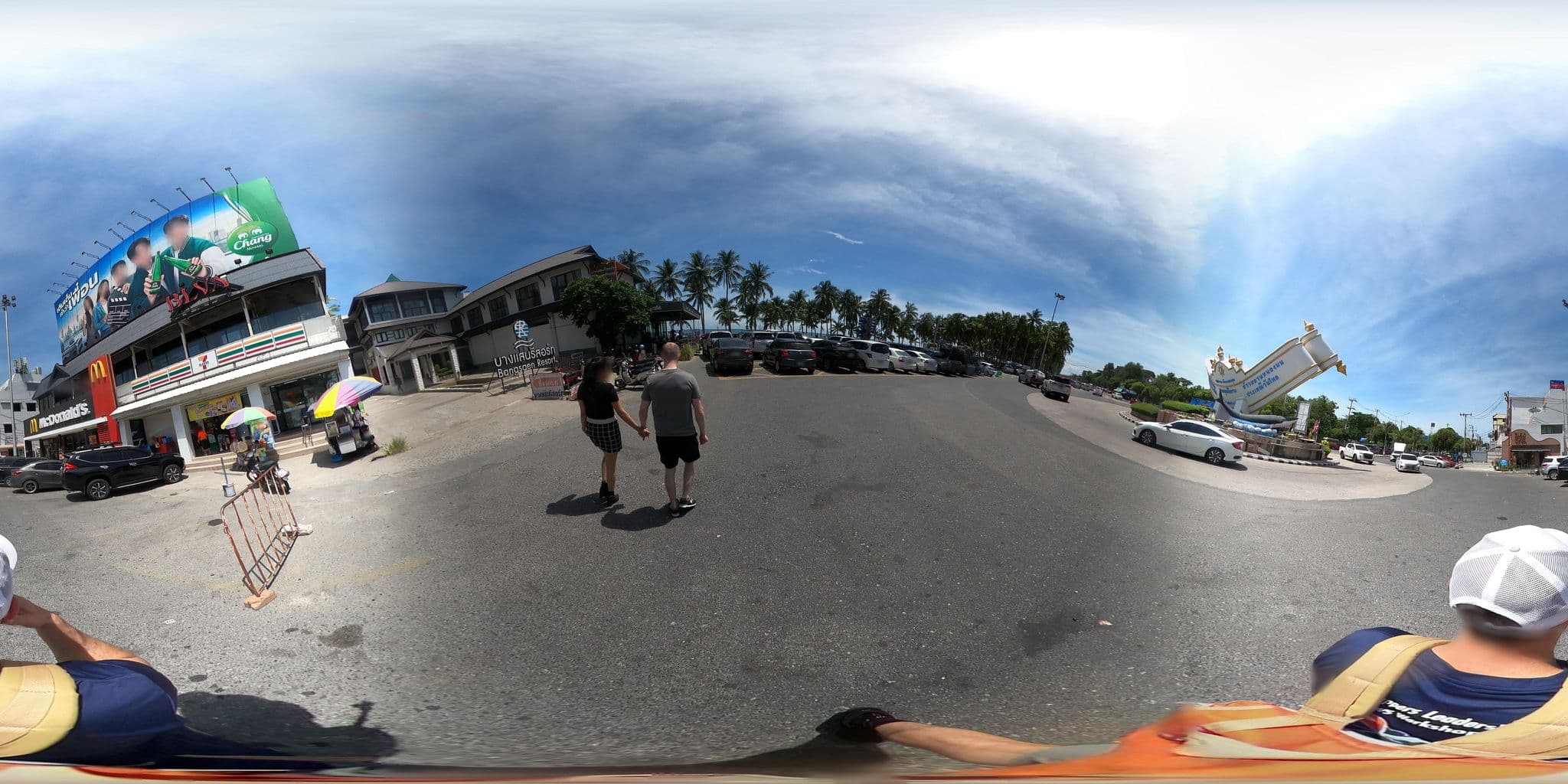 Street view near Bangsaen Resort, Ban Ang Sila — © geocruizer (CC BY-SA · Mapillary)