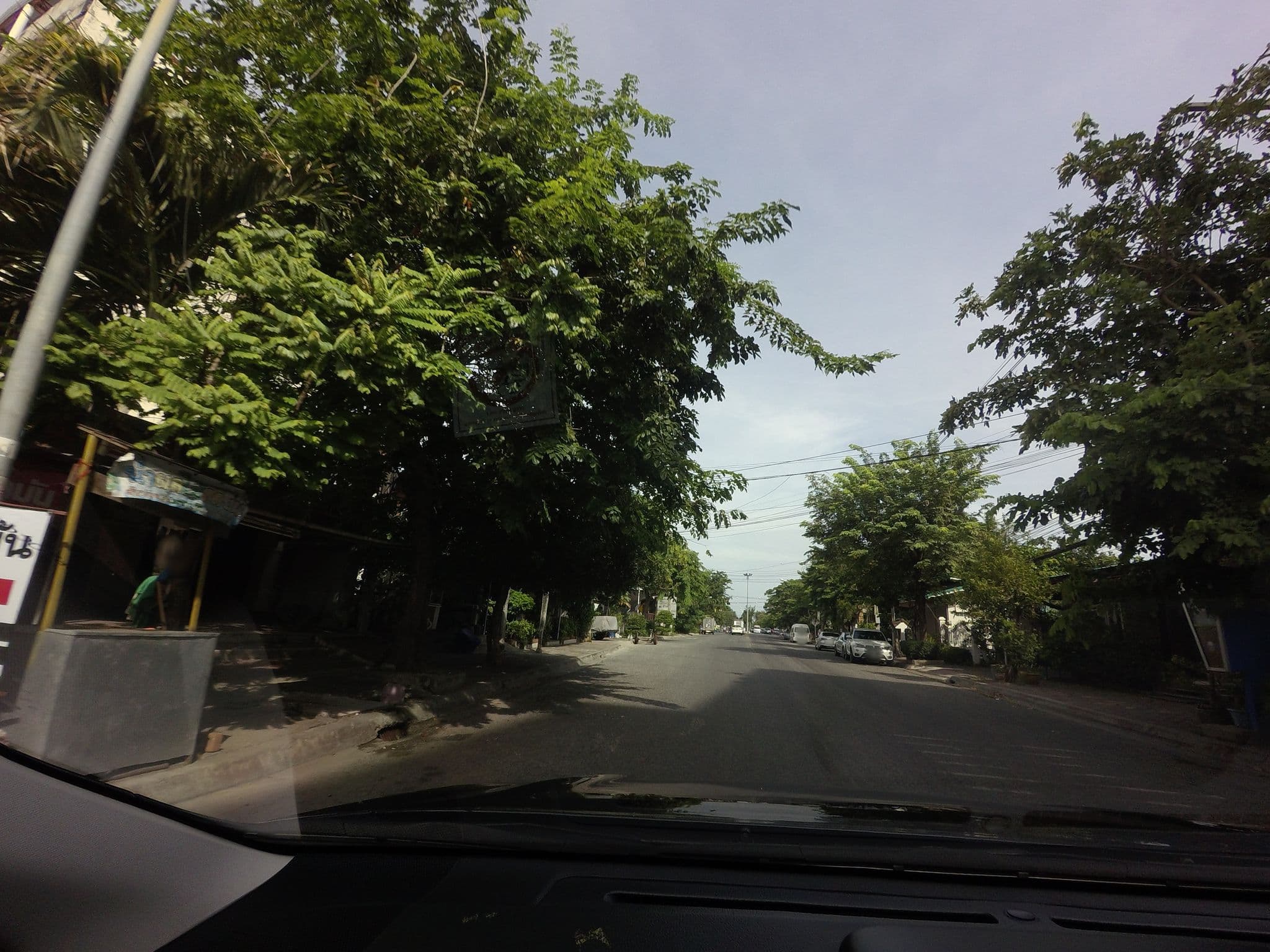 Street view near บ้านสวนไสว, Ban Ang Sila — © mishari (CC BY-SA · Mapillary)