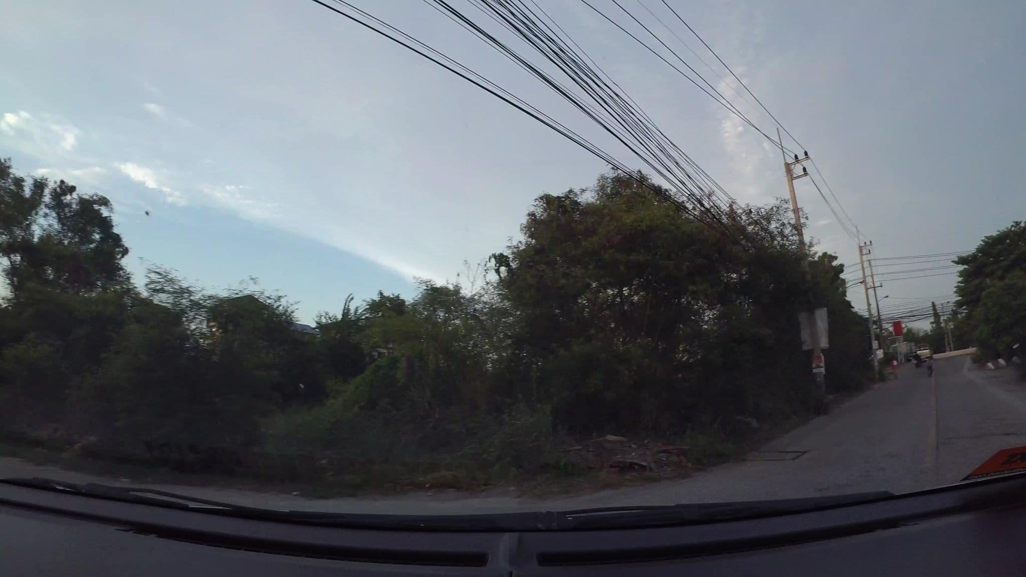 Street view near แกแล็กซี่ รีสอร์ท, Chon Buri — © kaart_3 (CC BY-SA · Mapillary)