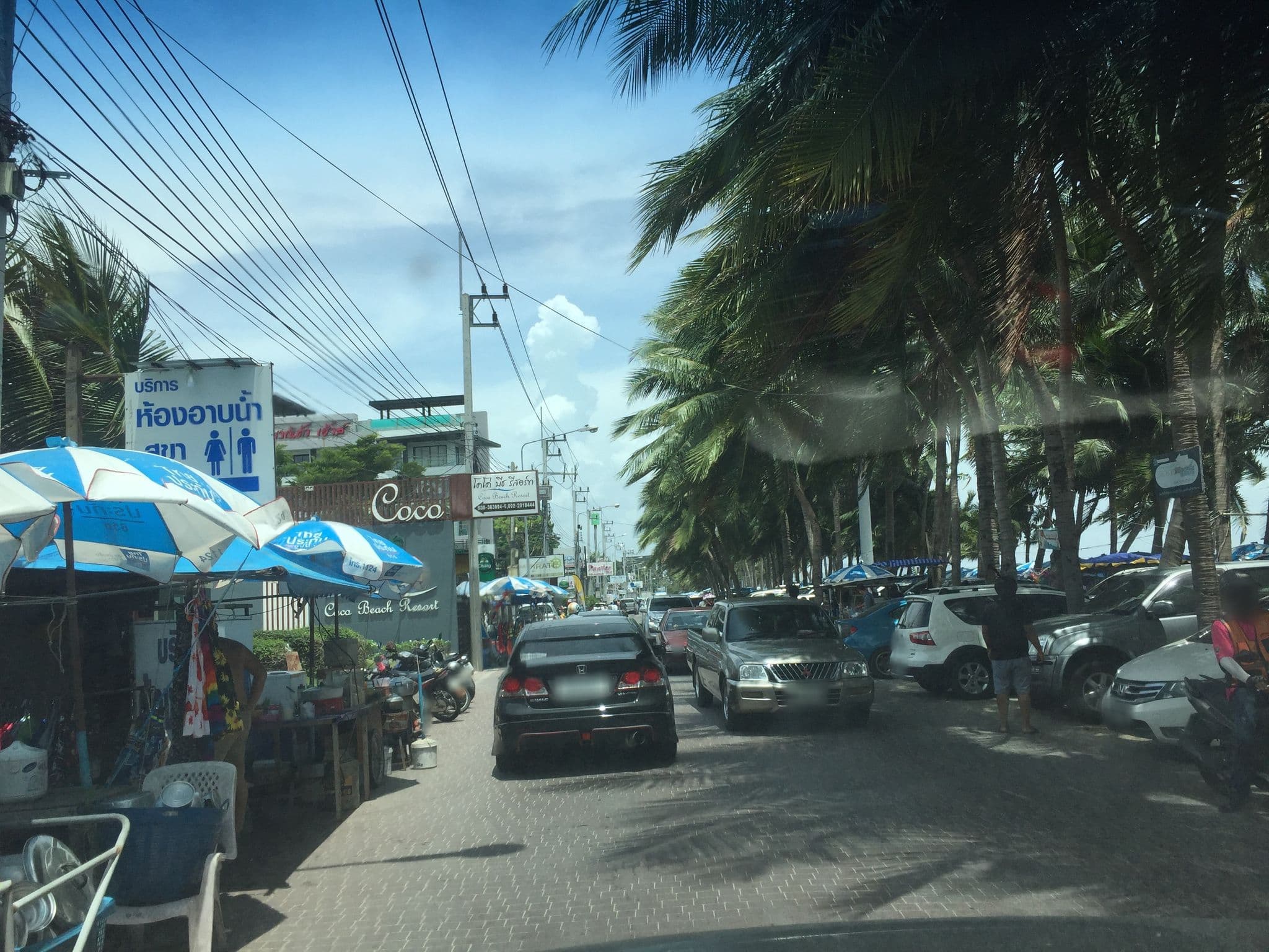 Street view near Coasta Bang Saen, Ban Ang Sila — © kyoko (CC BY-SA · Mapillary)