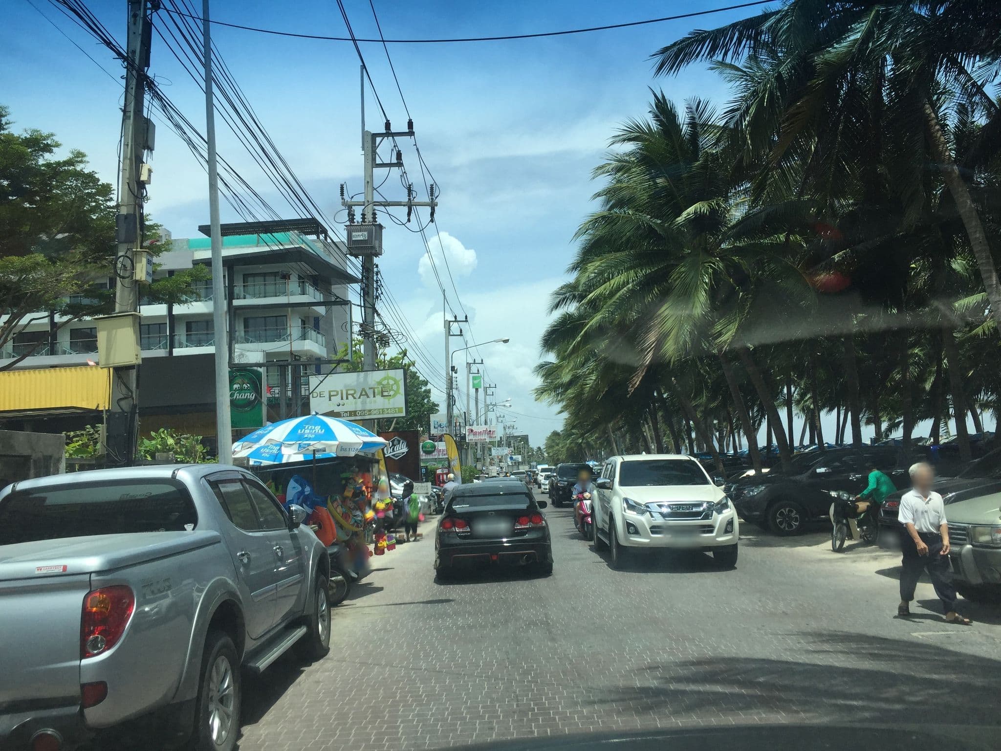 Street view near Coco Beach Resort, Ban Ang Sila — © kyoko (CC BY-SA · Mapillary)