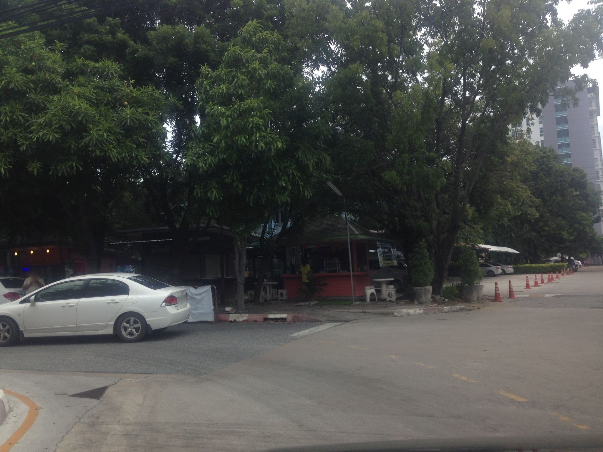 Street view near Laplaya Boutique Resort, Ban Ang Sila — © warawut (CC BY-SA · Mapillary)