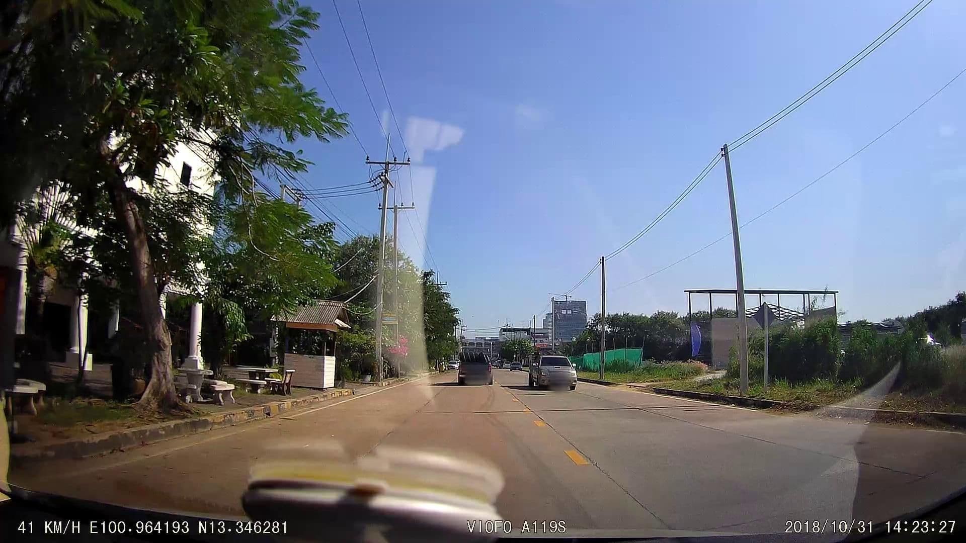 Street view near Modern Hotel, Chon Buri — © poramet (CC BY-SA · Mapillary)
