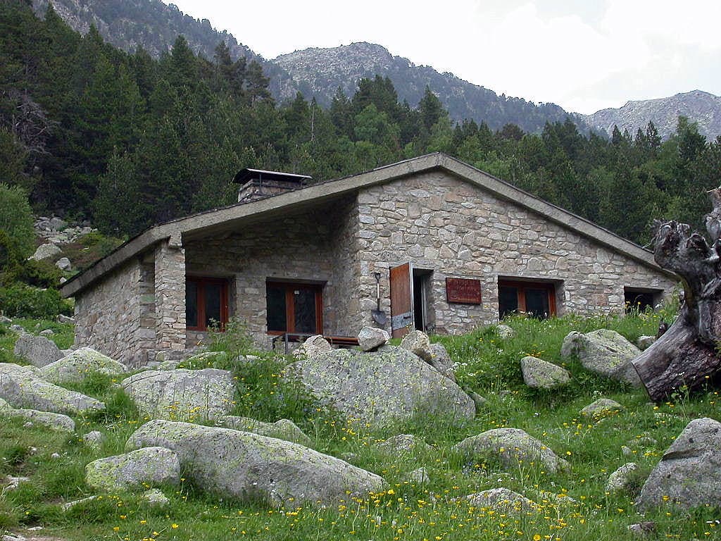 Refugi de Fontverd (via Wikimedia Commons, CC BY-SA 3.0)