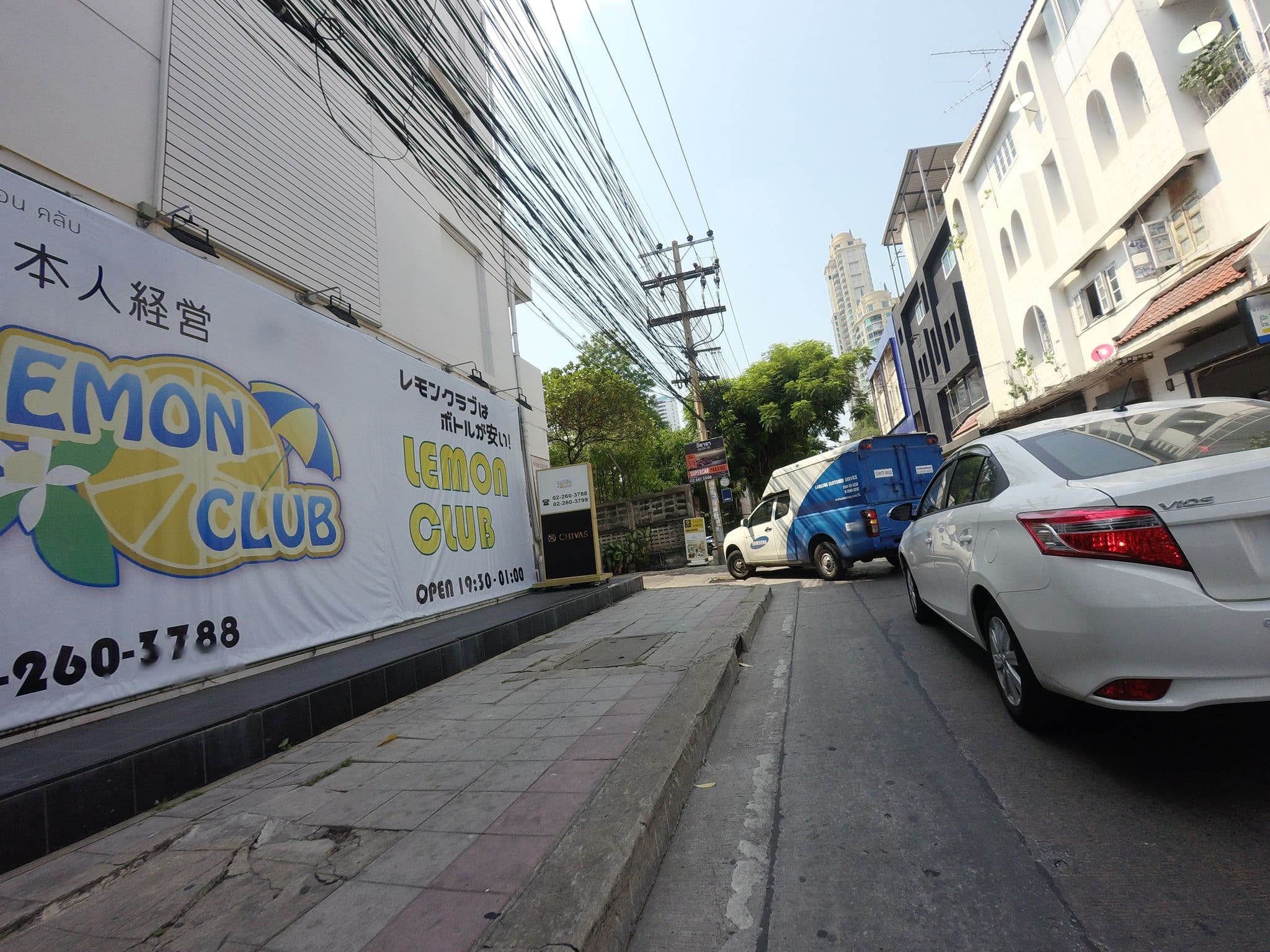 Street view near The Revolution Hostel, Watthana — © mishari (CC BY-SA · Mapillary)