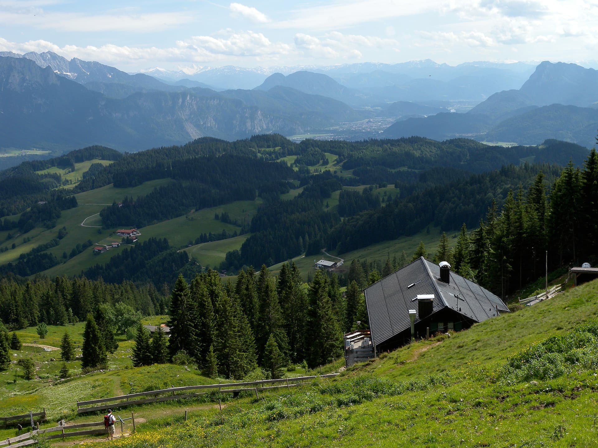 Spitzsteinhaus (via Wikimedia Commons, CC BY-SA 2.0)