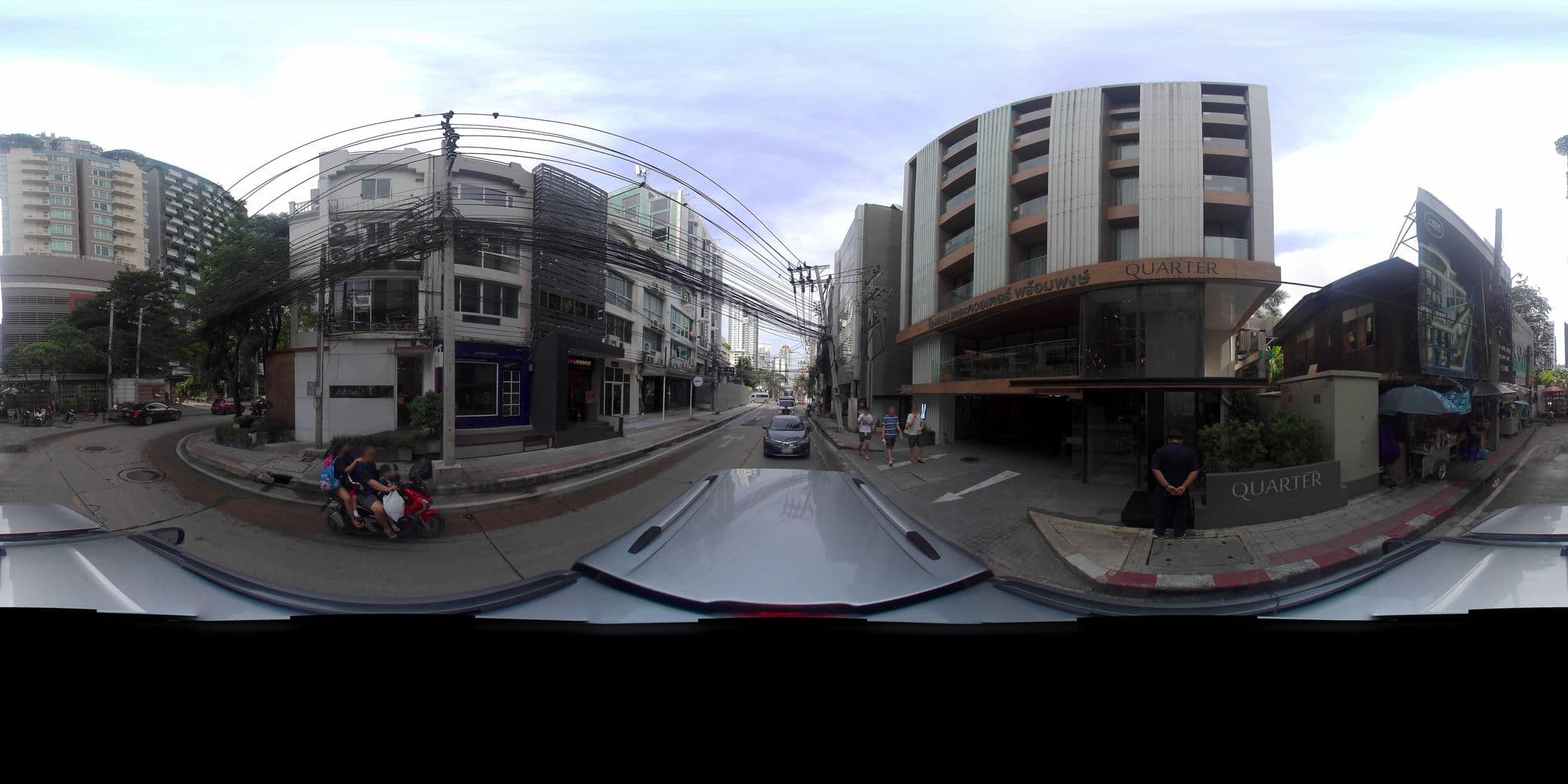 Street view near Euro Grande Hotel Bangkok, Watthana — © tritaporn (CC BY-SA · Mapillary)