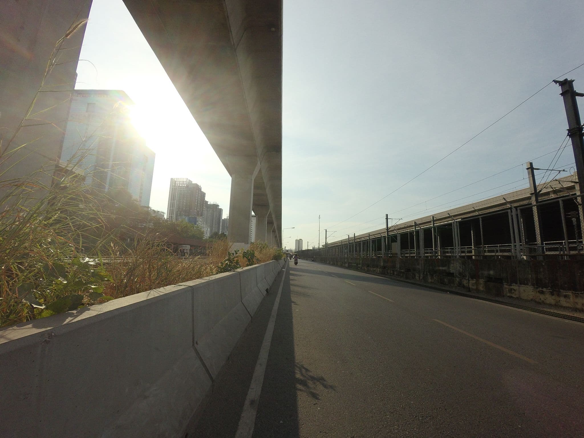 Street view near All Season Sathorn, Watthana — © mishari (CC BY-SA · Mapillary)