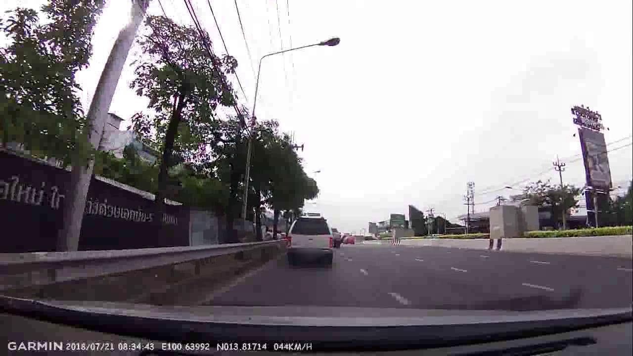 Street view near เอเซีย รีสอร์ท, Lat Phrao — © noonishere (CC BY-SA · Mapillary)