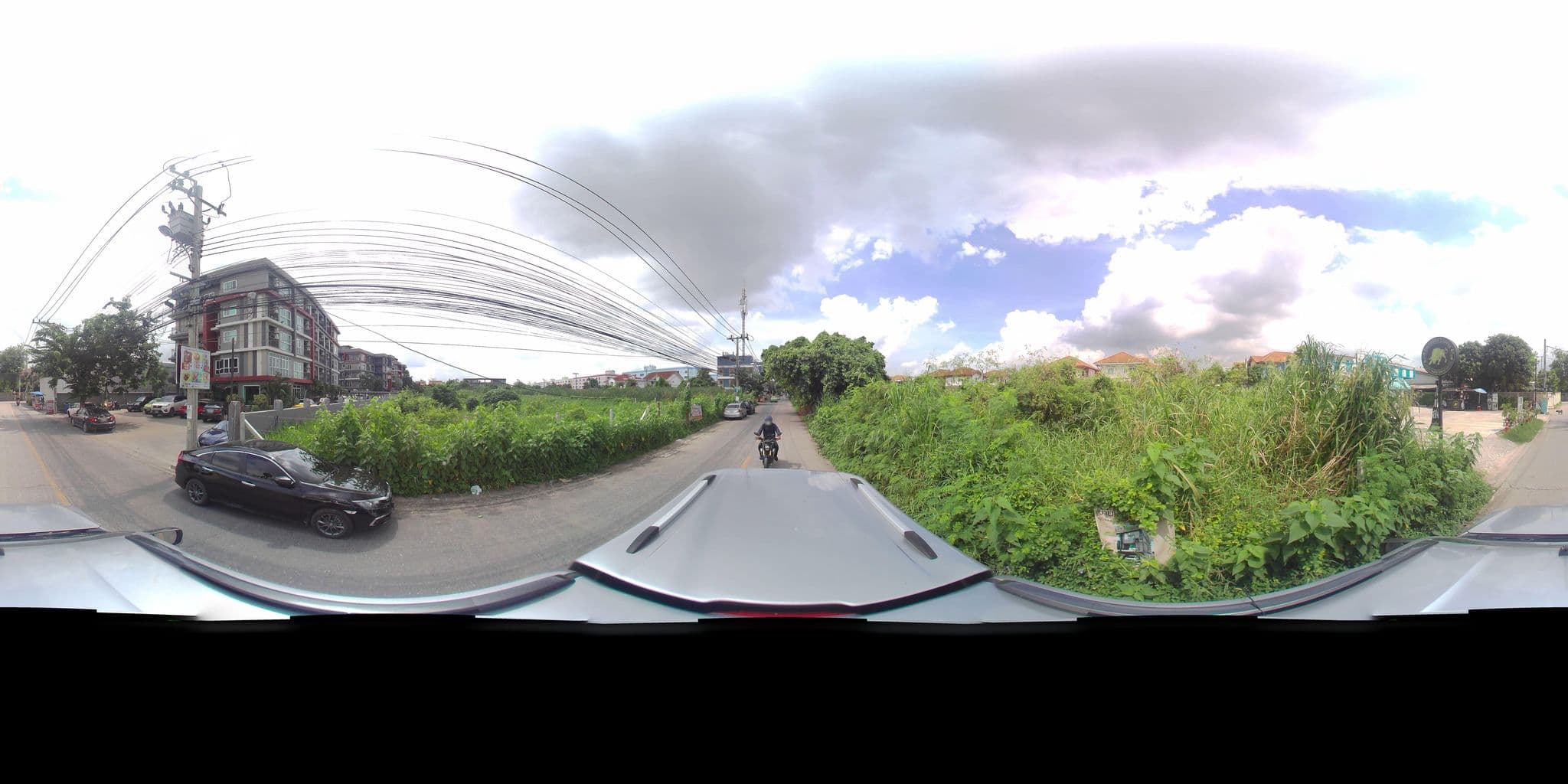 Street view near Infinity Holiday Inn, Khlong Chan — © tritaporn (CC BY-SA · Mapillary)