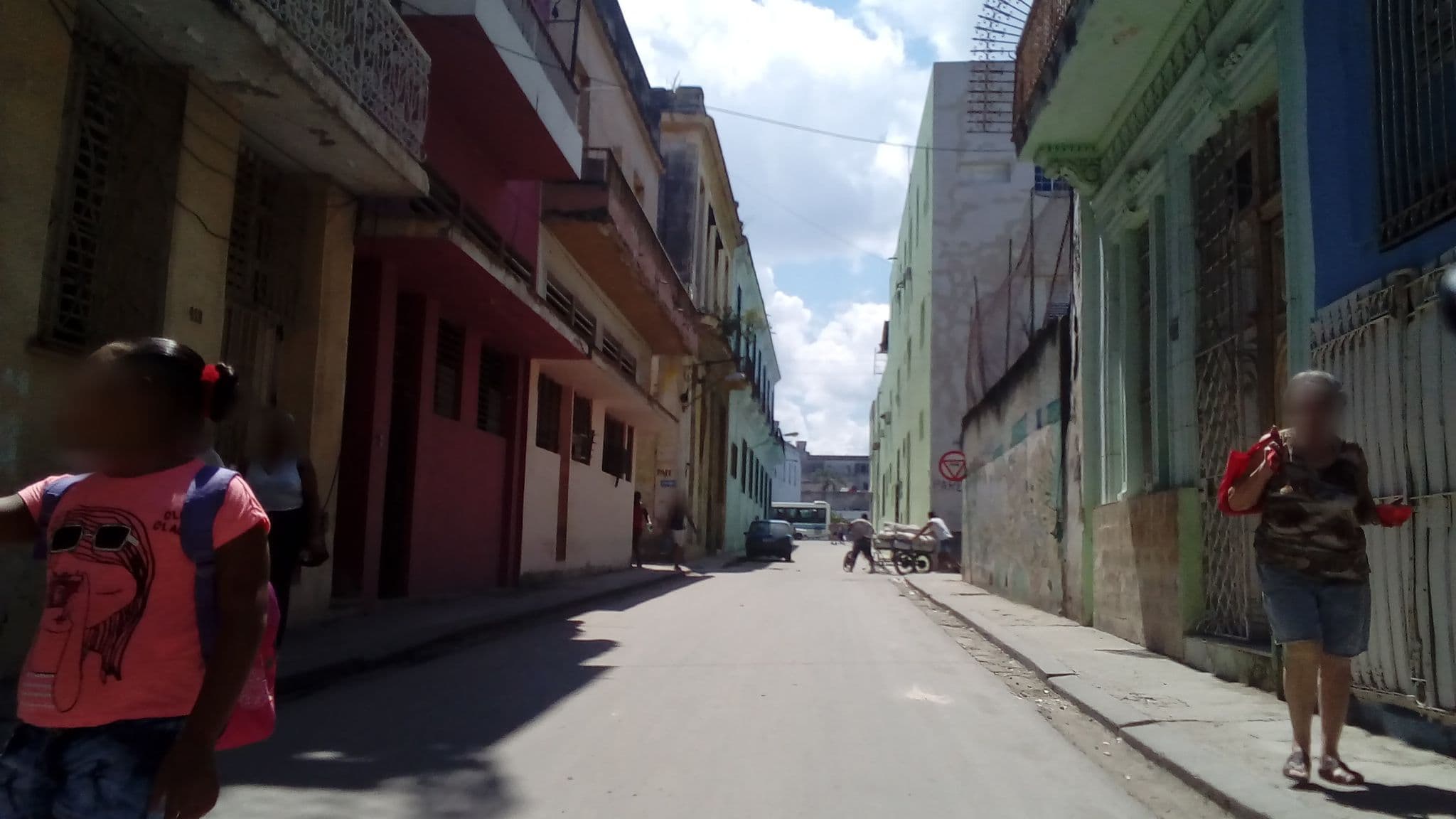 Street view near Dr. Bernardo, Centro Habana — © elpbatista (CC BY-SA · Mapillary)