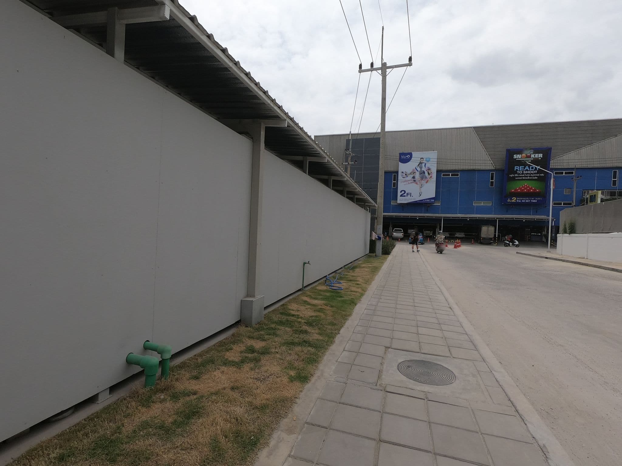 Street view near Laddawan Lodge, Sai Mai — © ozflor (CC BY-SA · Mapillary)