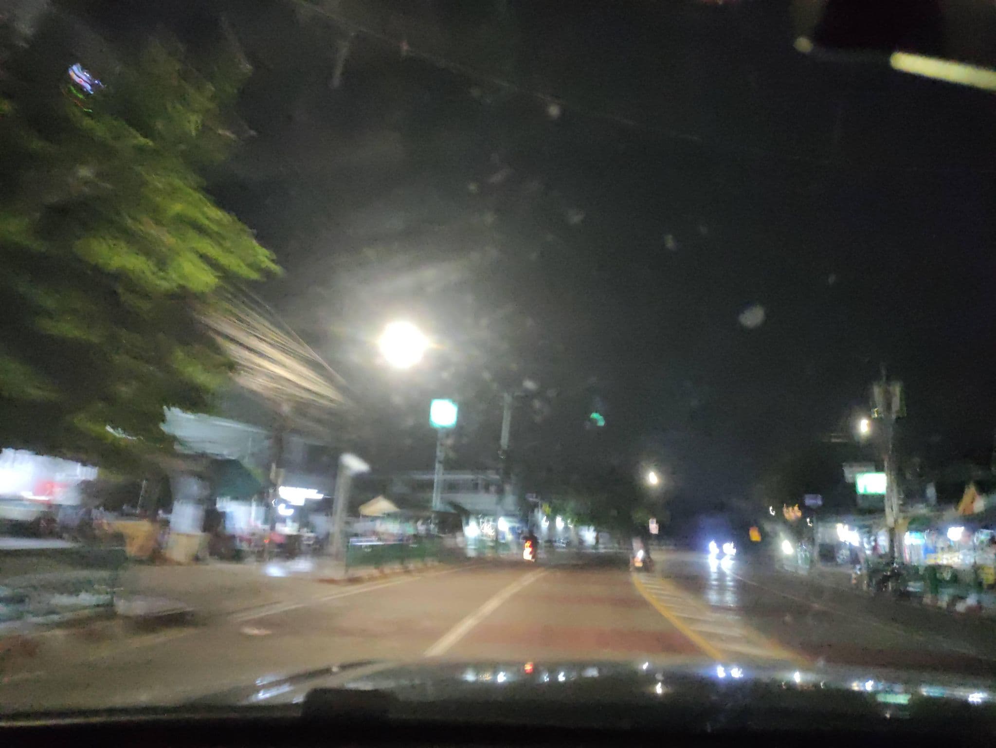 Street view near JJ Fourseason Residence Suvarnabhumi, Muban Thep Thani — © kasetitkml_pipitchai (CC BY-SA · Mapillary)