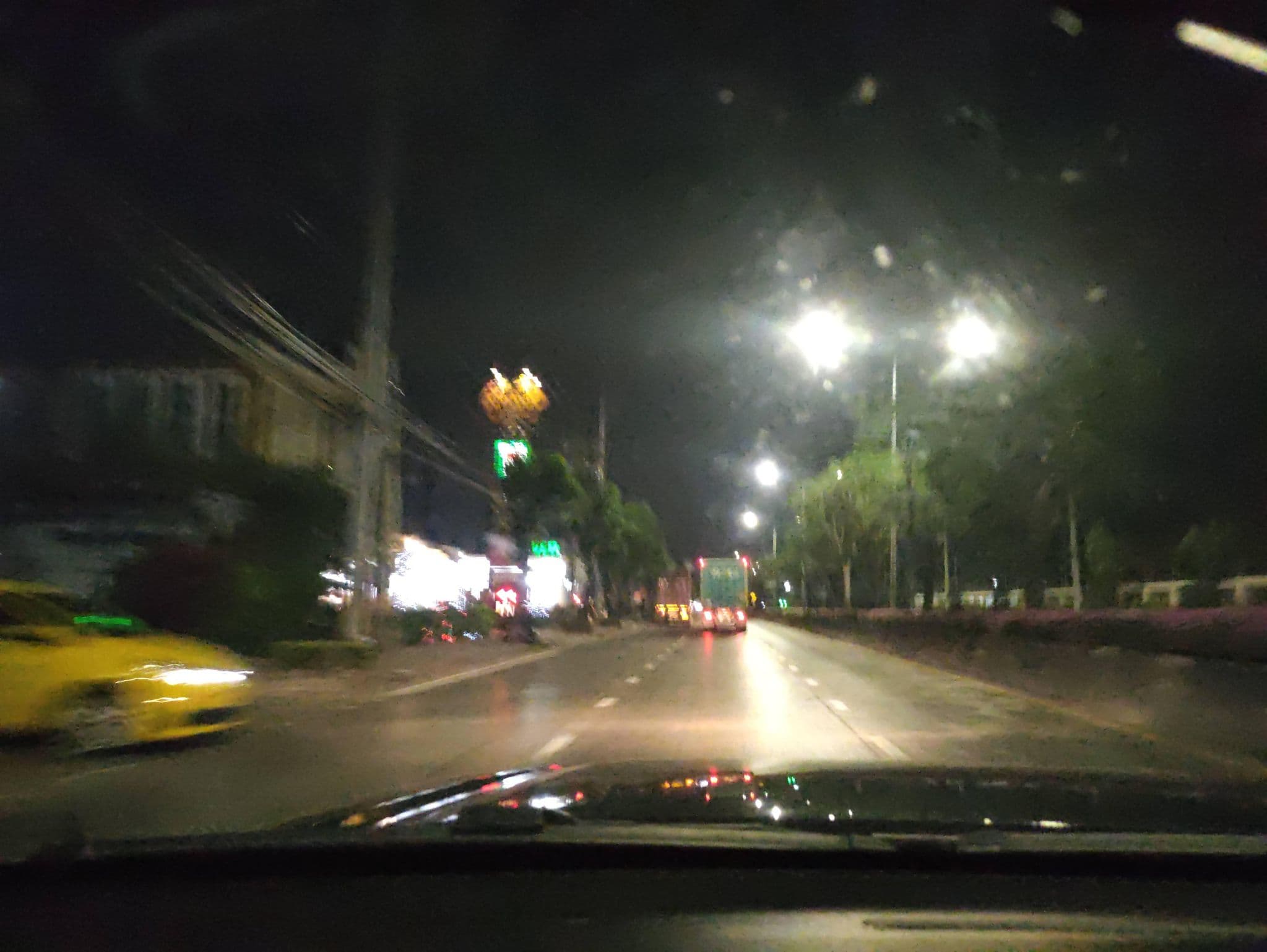 Street view near Aston Hotel Jakarta Indonesia, Khlong Sam Wa — © kasetitkml_pipitchai (CC BY-SA · Mapillary)