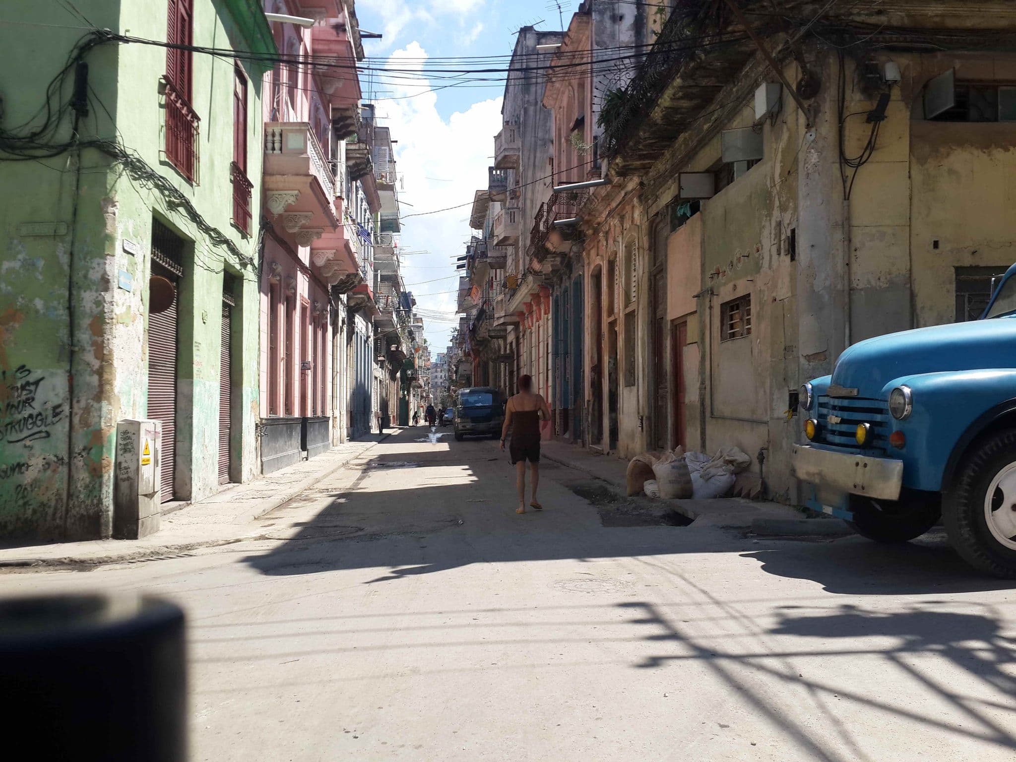 Street view near abuelo jose, Centro Habana