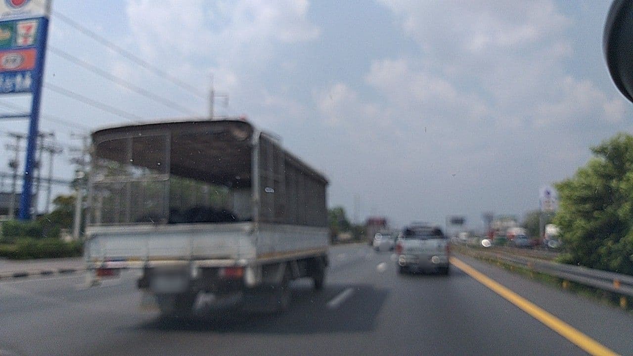 Street view near โรงแรม ห้วยทราย Huaisai Hotel, Nong Khae — © ozflor (CC BY-SA · Mapillary)