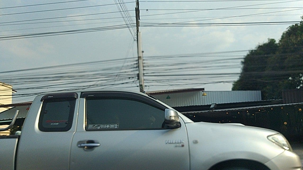 Street view near ภูธารารีสอร์ท, Nakhon Nayok — © ozflor (CC BY-SA · Mapillary)