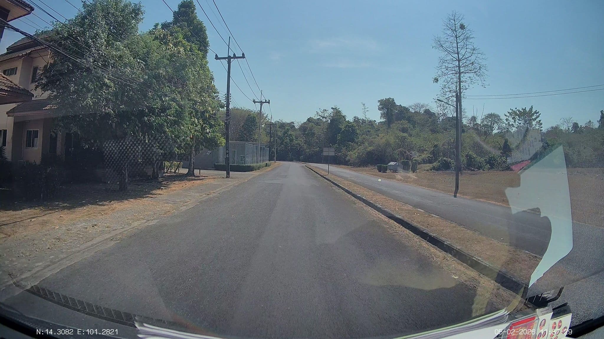 Street view near บ้านภูผา Royal Hill Goft Resort & spa, Nakhon Nayok — © ThailandCambodia (CC BY-SA · Mapillary)
