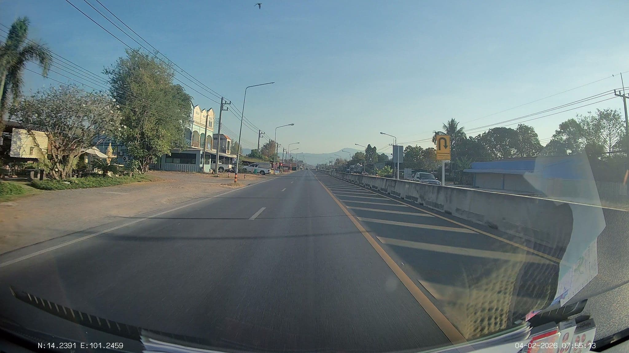 Street view near คุ้งน้ำรีสอร์ท นครนายก, Nakhon Nayok — © ThailandCambodia (CC BY-SA · Mapillary)