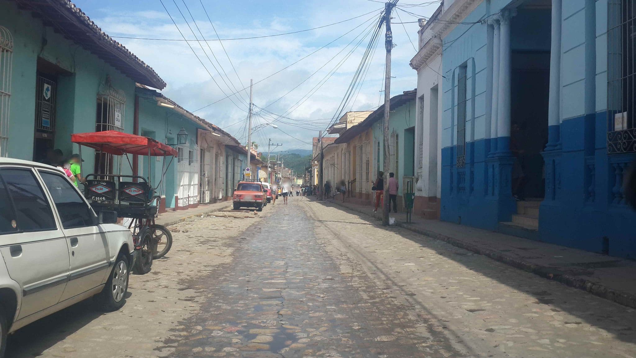 Street view near Hostal Santana, Trinidad