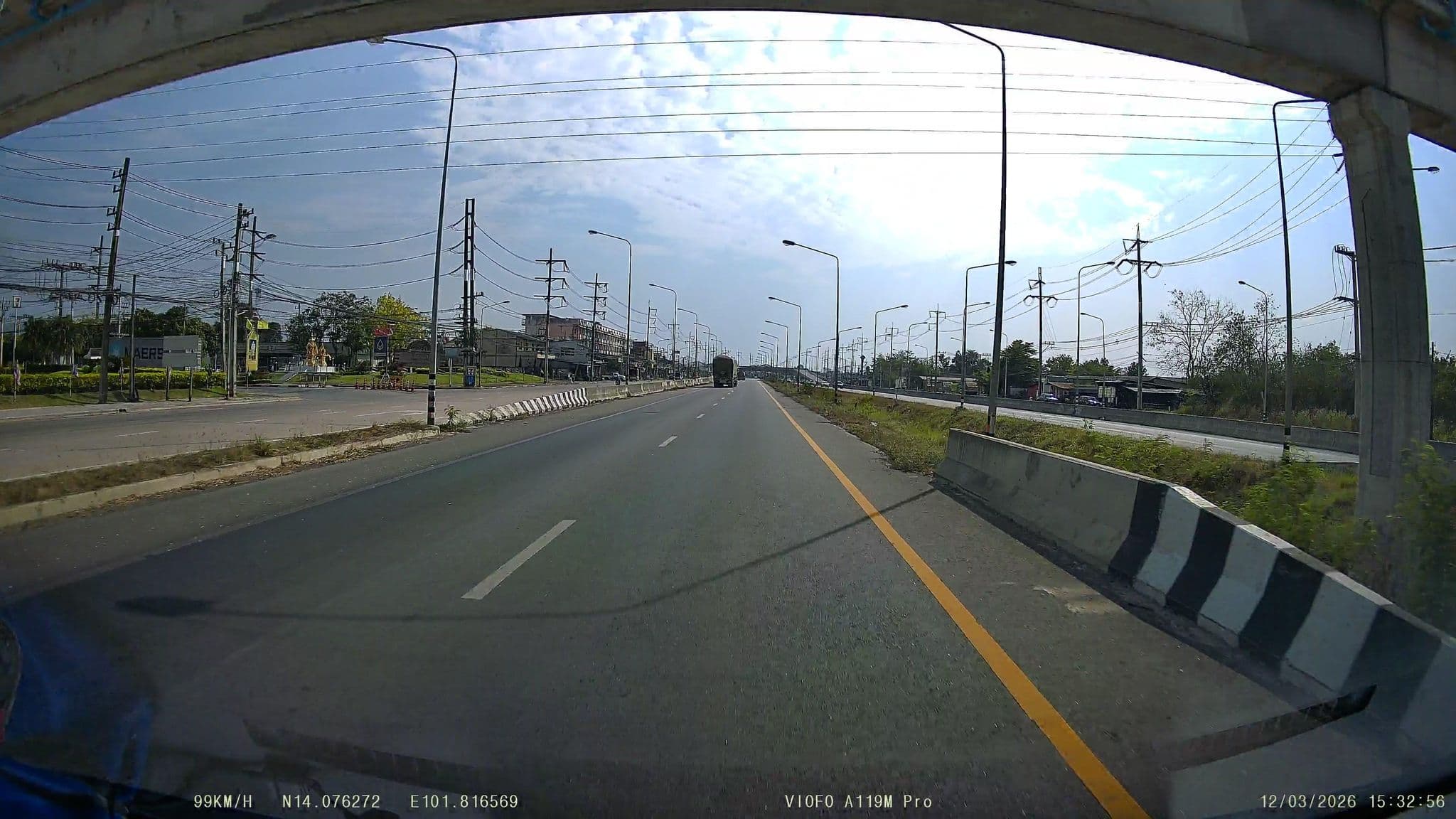 Street view near โรงแรมพาราไดซ์ @ กบินทร์บุรี, Na Di — © ThailandCambodia (CC BY-SA · Mapillary)