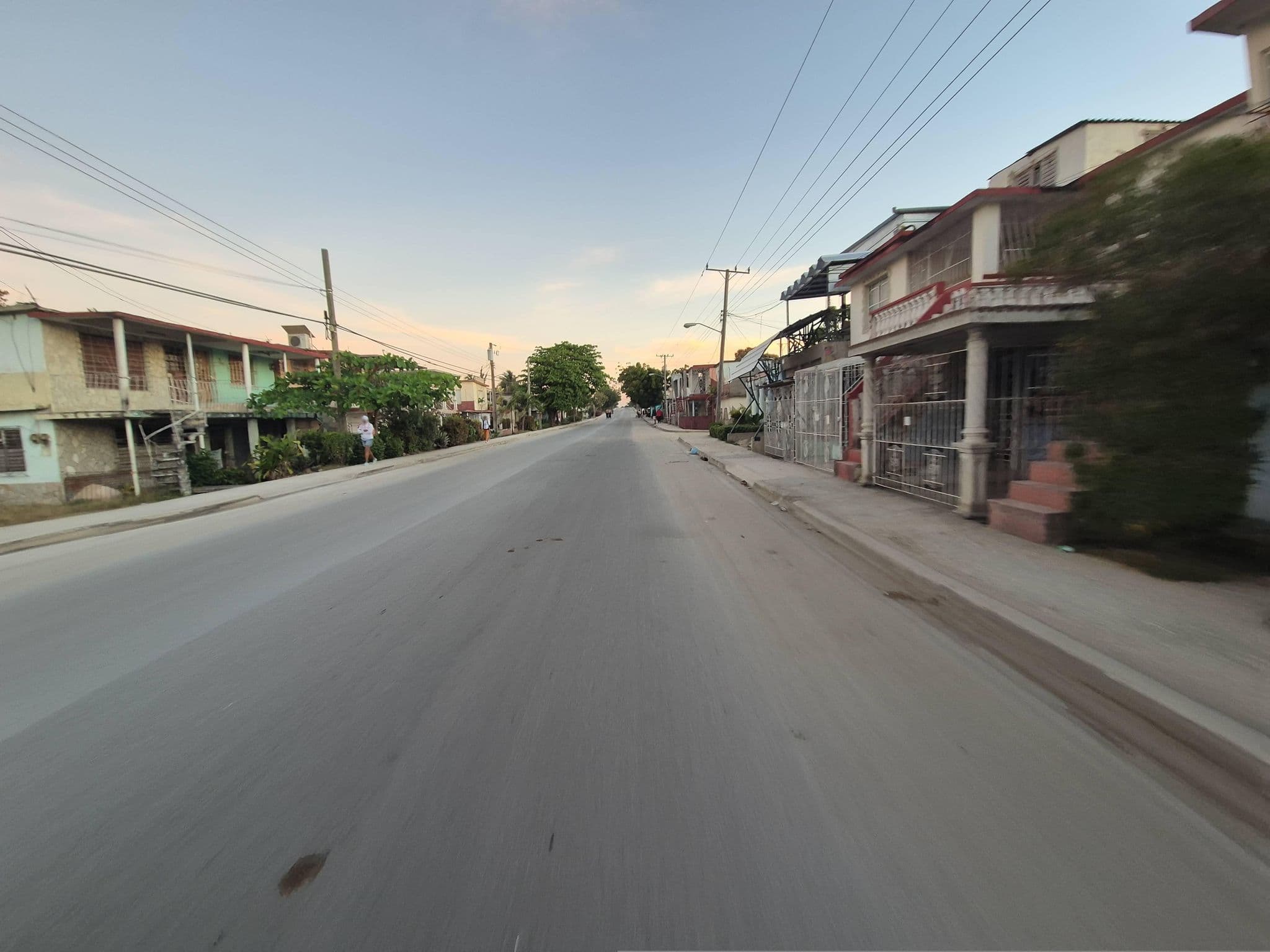 Street view near Villa lois, Holguín