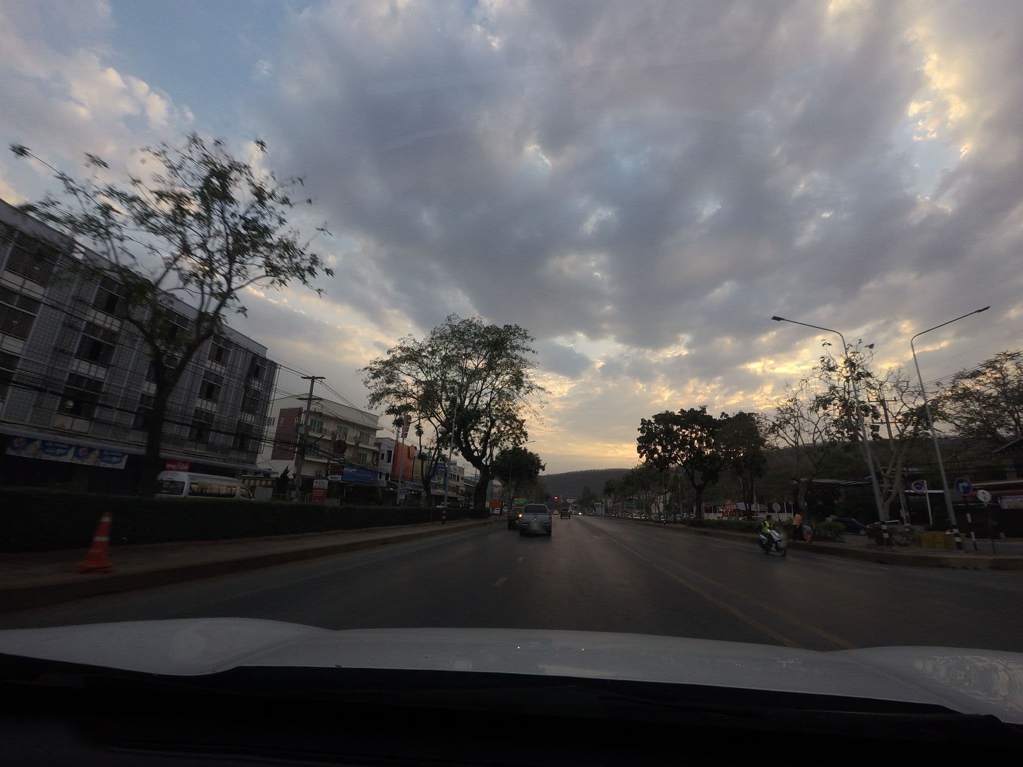 Street view near More Than Sleep Hostel, Pak Chong — © mishari (CC BY-SA · Mapillary)