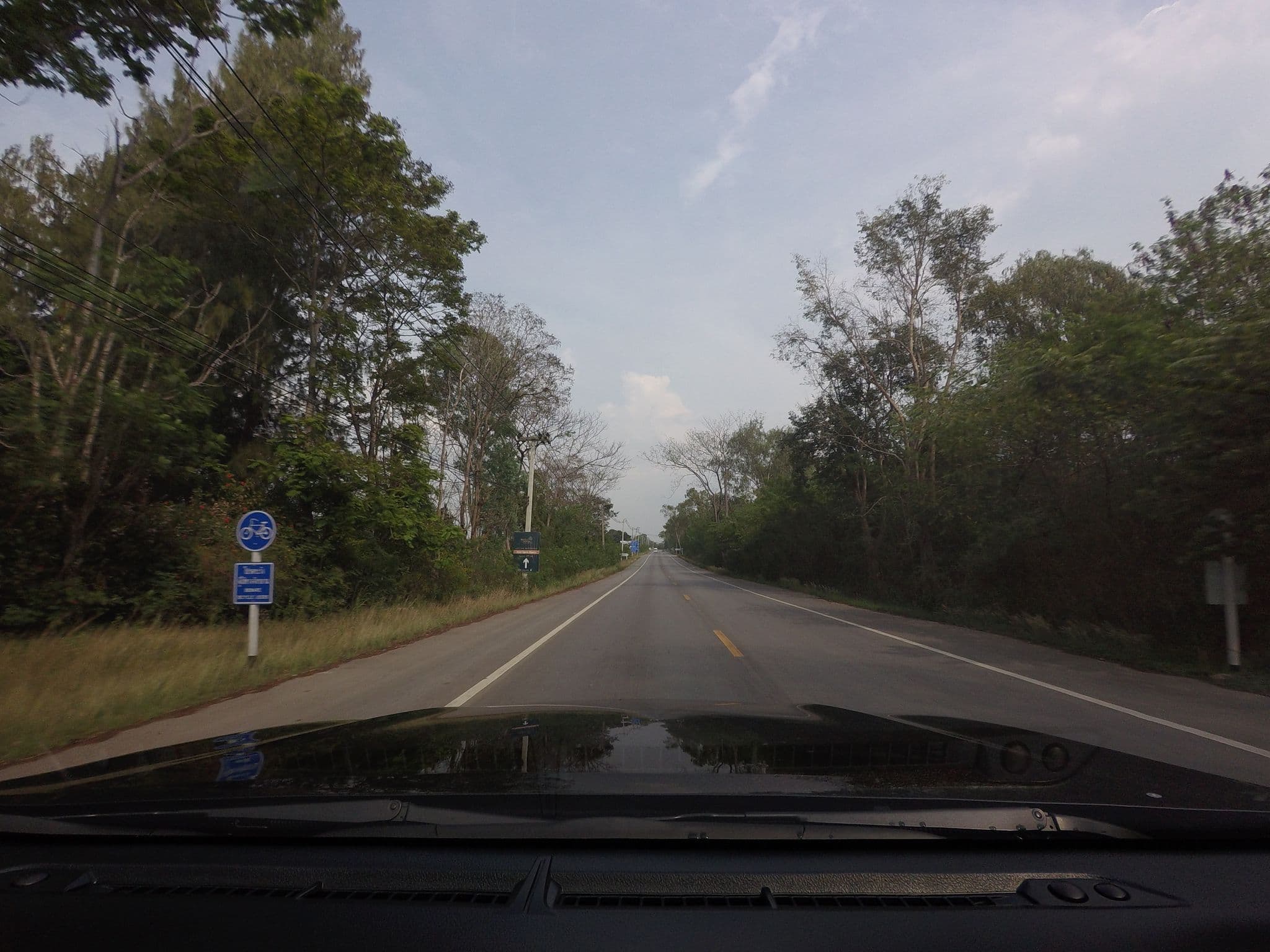 Street view near Khao Yai Valley, Pak Chong — © mishari (CC BY-SA · Mapillary)