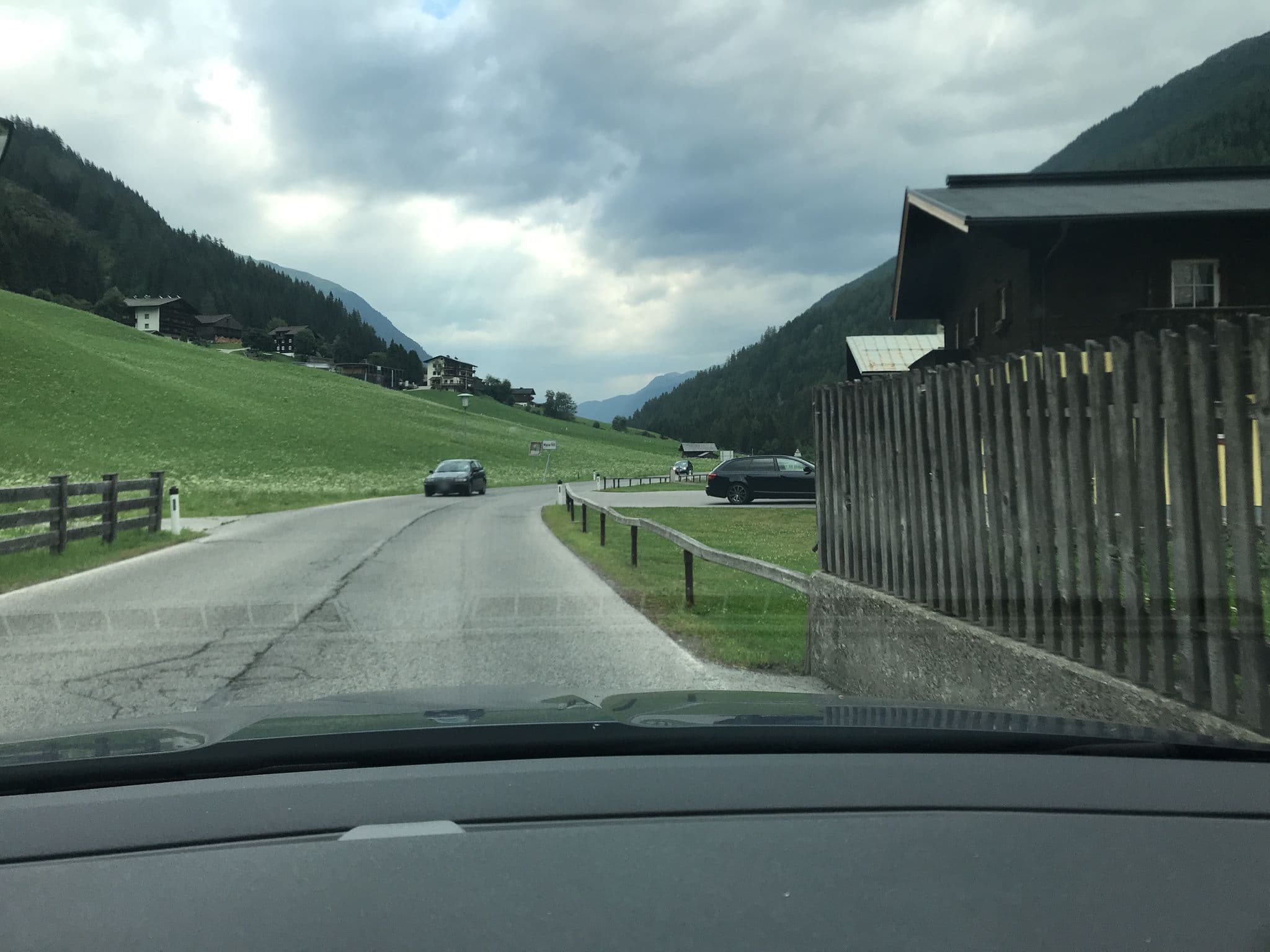 Street view near Zollhaus, Virgen