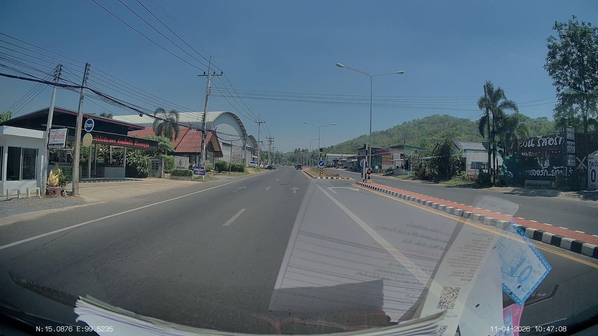Street view near วัฒนารีสอร์ท บ้านไร่, Ban I Lup — © ThailandCambodia (CC BY-SA · Mapillary)