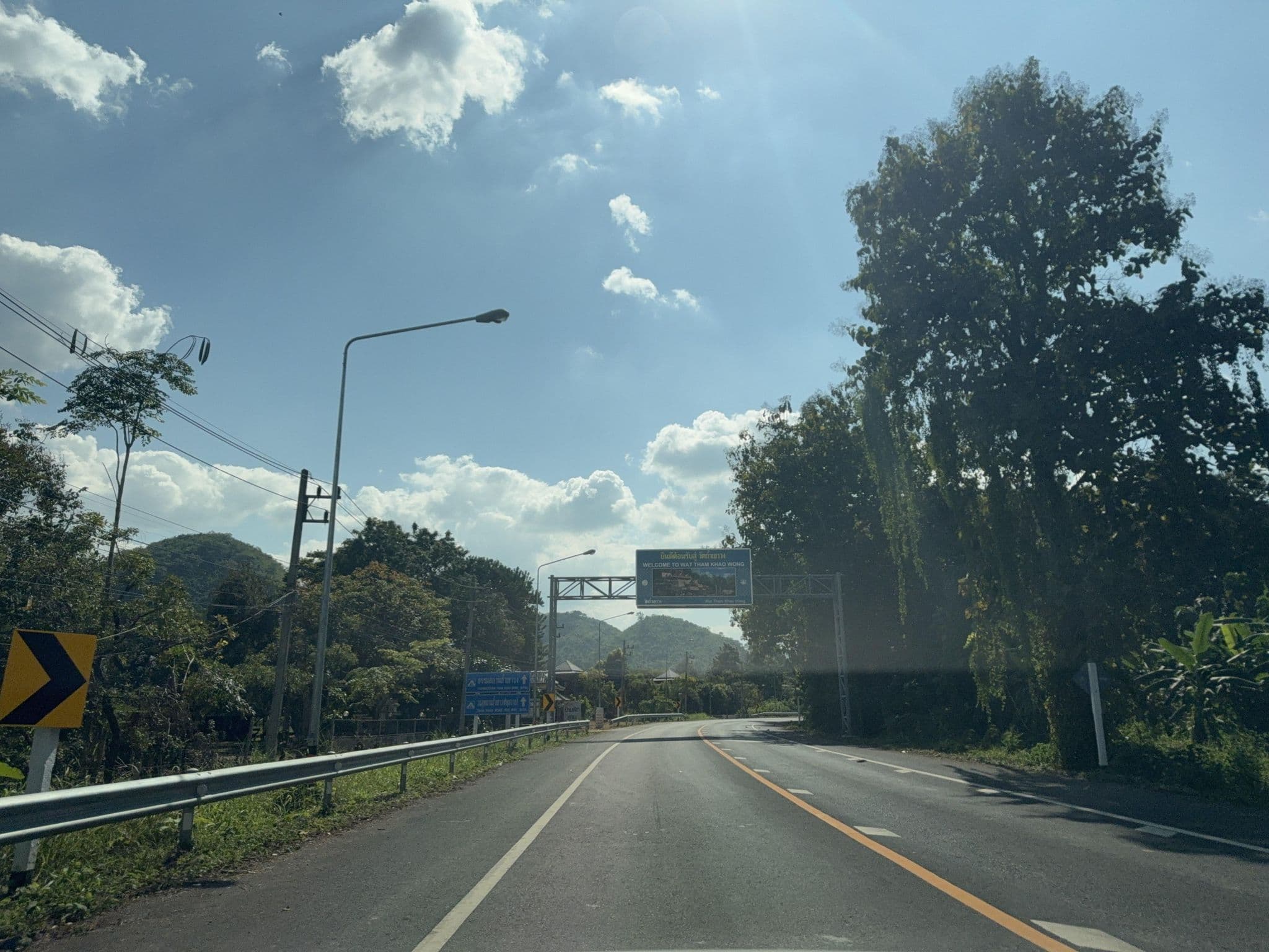 Street view near Banrai's Cottage, Ban I Lup — © kasidetma (CC BY-SA · Mapillary)